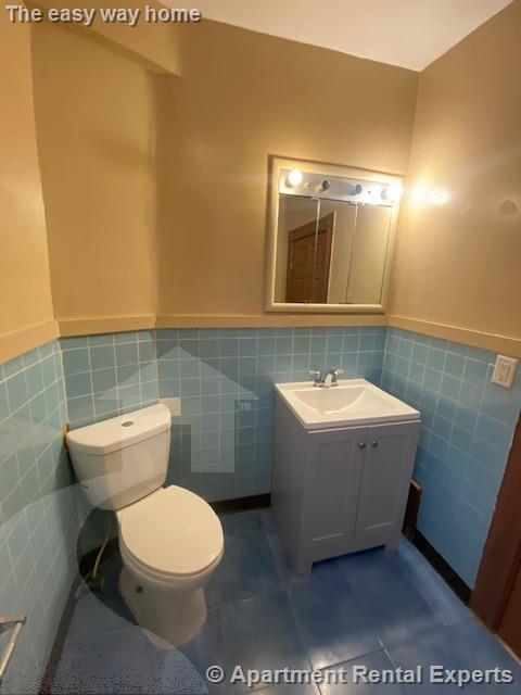 11 Oakland Av, Winter Hill