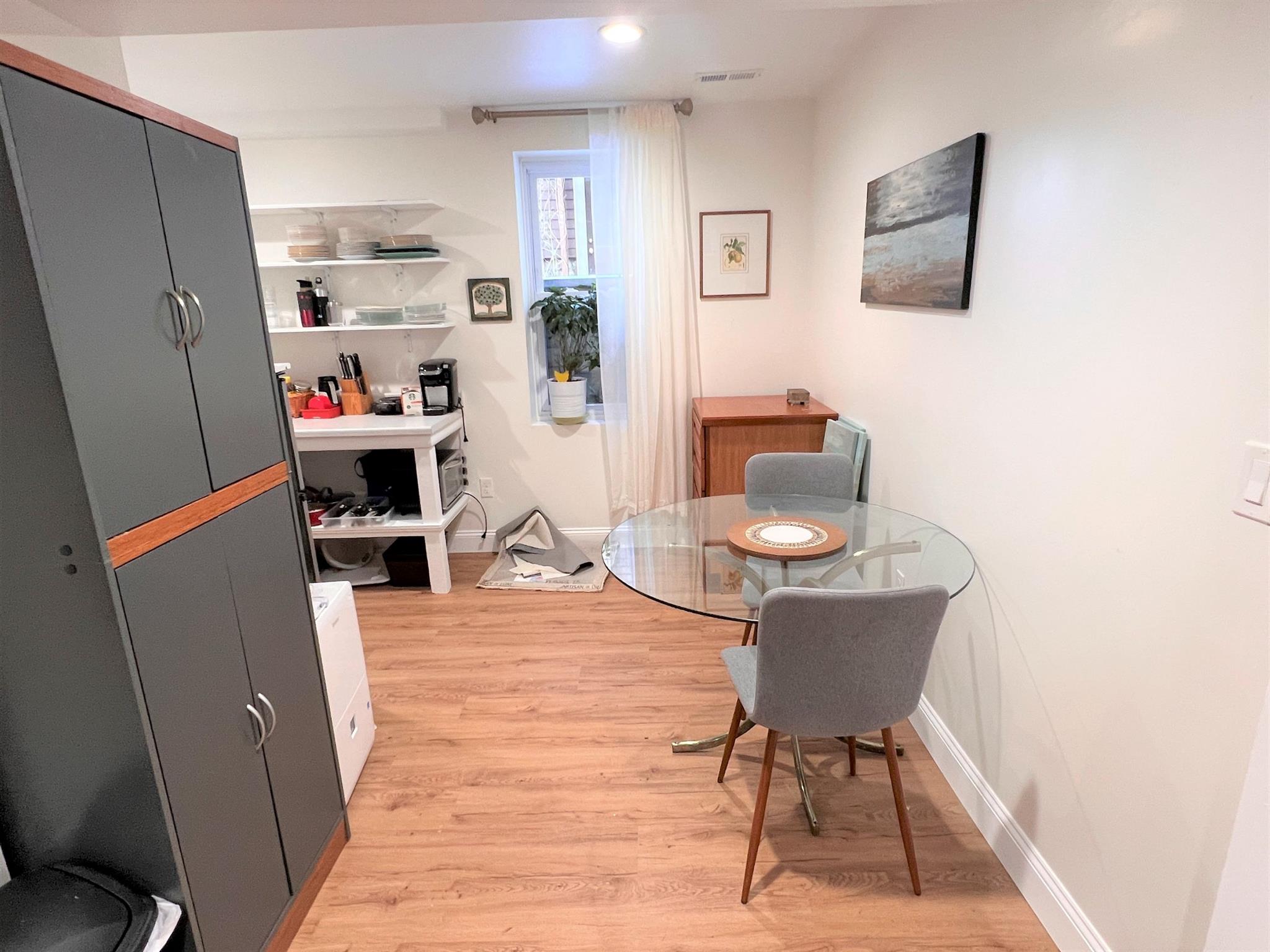 8 Goodman Rd, Mid Cambridge