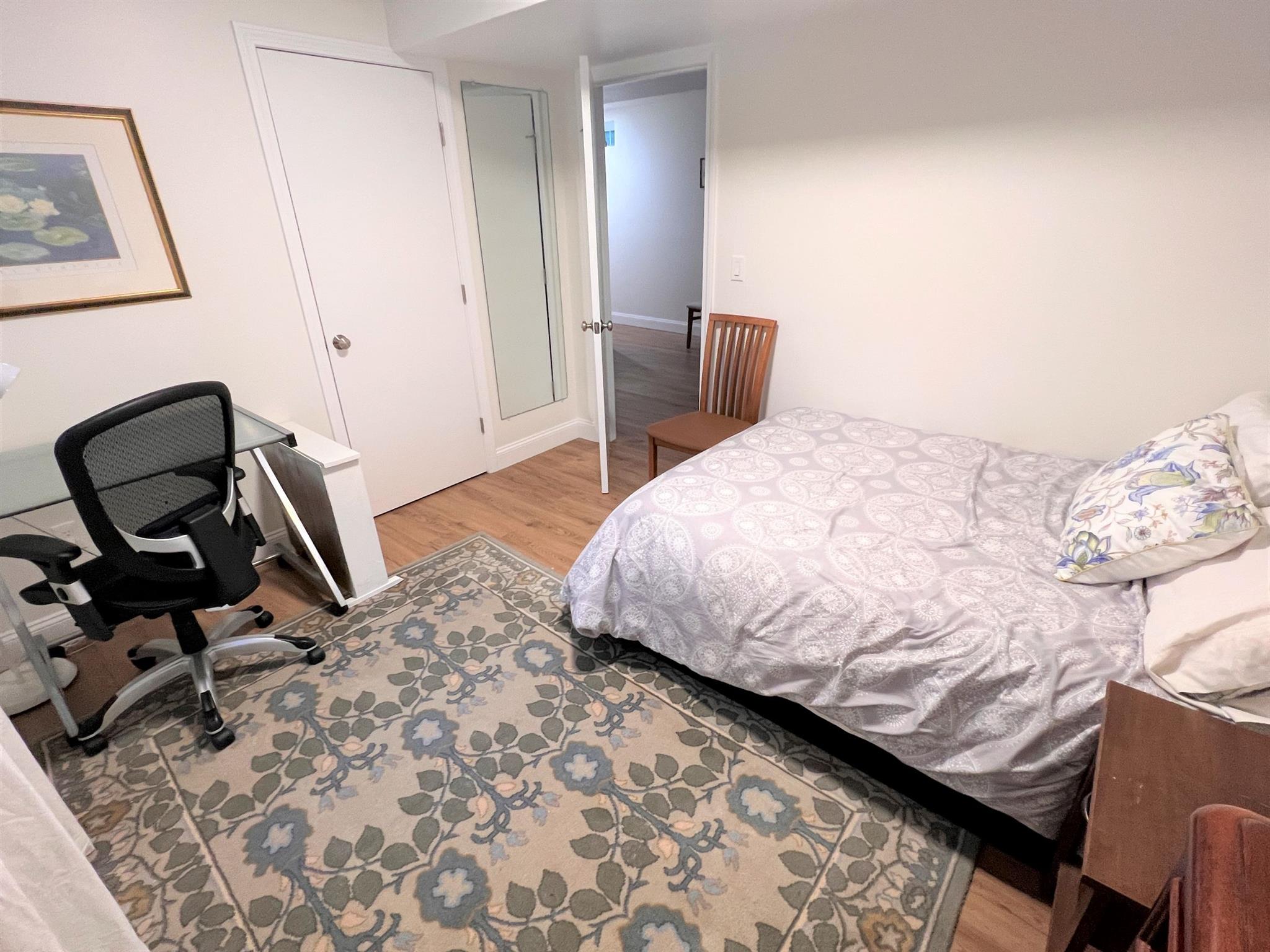 8 Goodman Rd, Cambridgeport