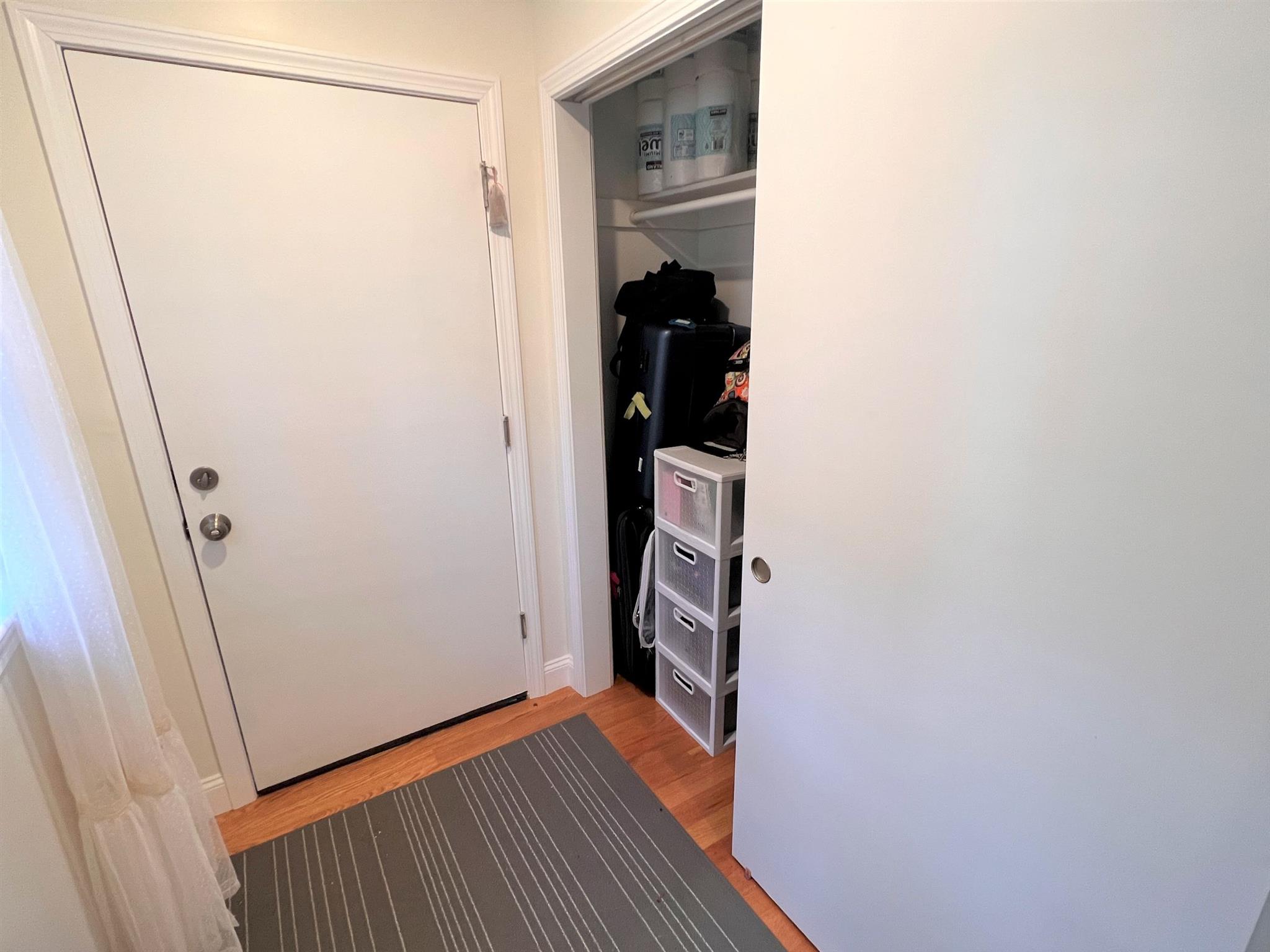 8 Goodman Rd, Cambridgeport