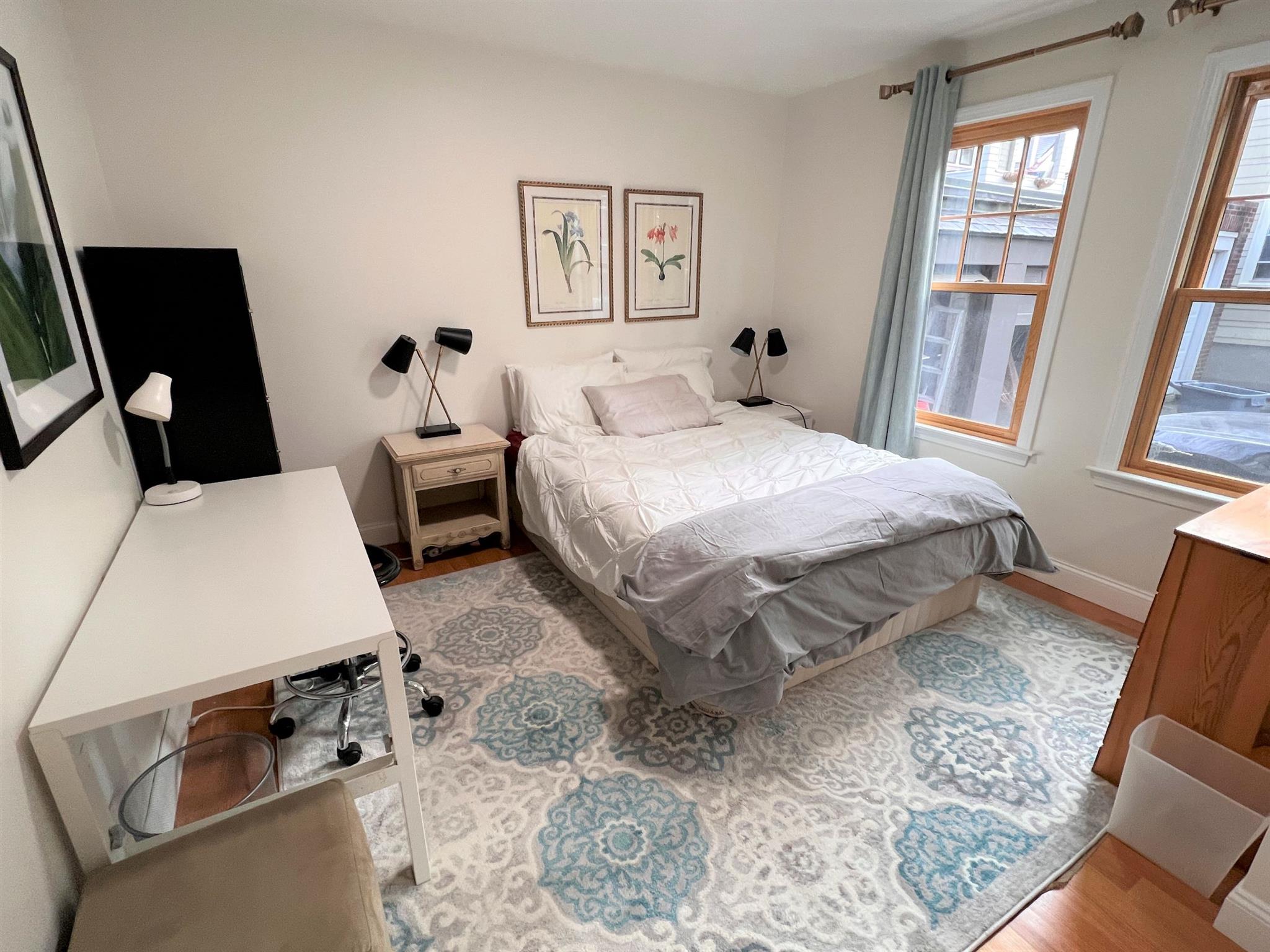 8 Goodman Rd, Cambridgeport