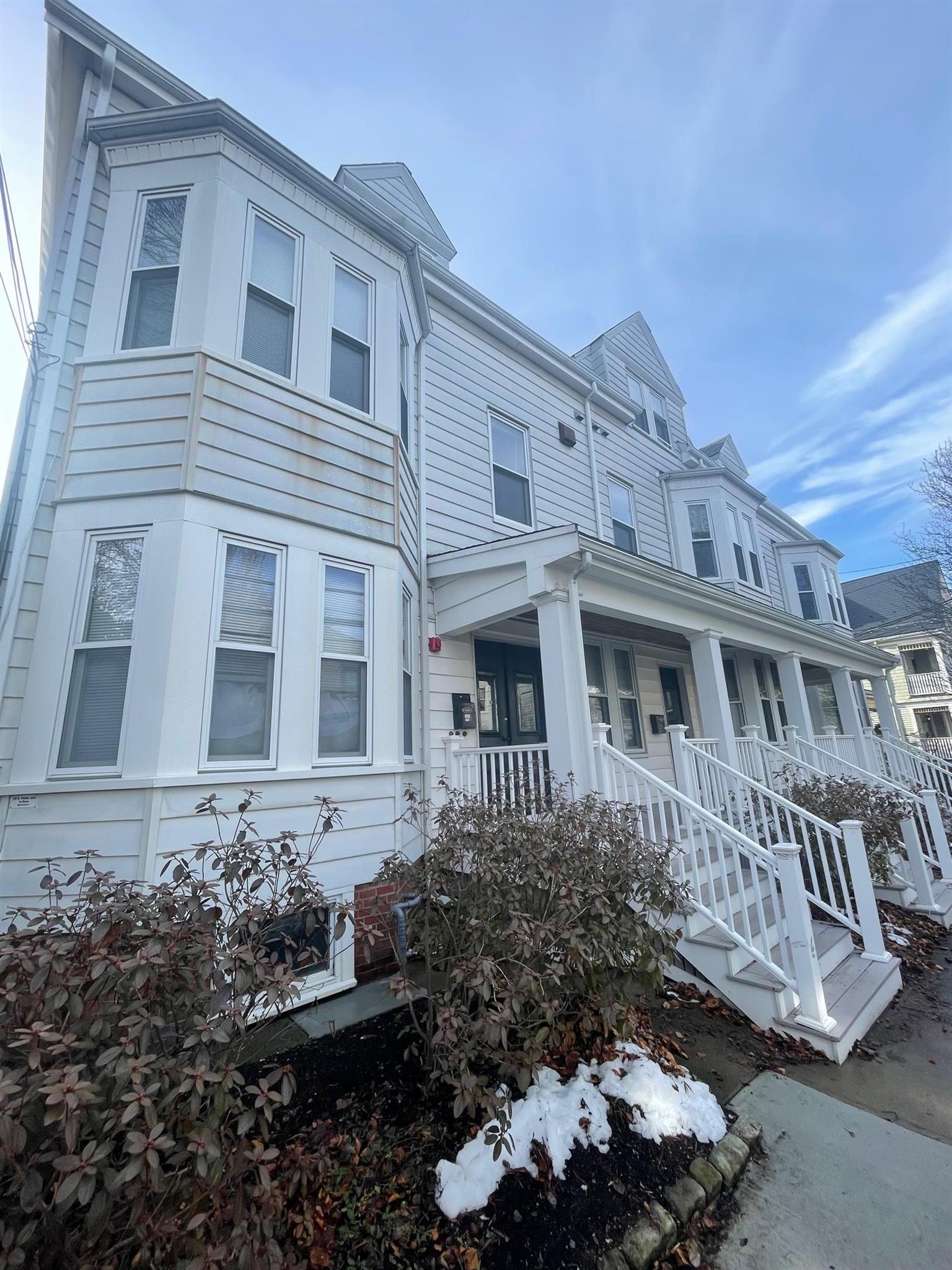 20 Park Ave, Davis Square