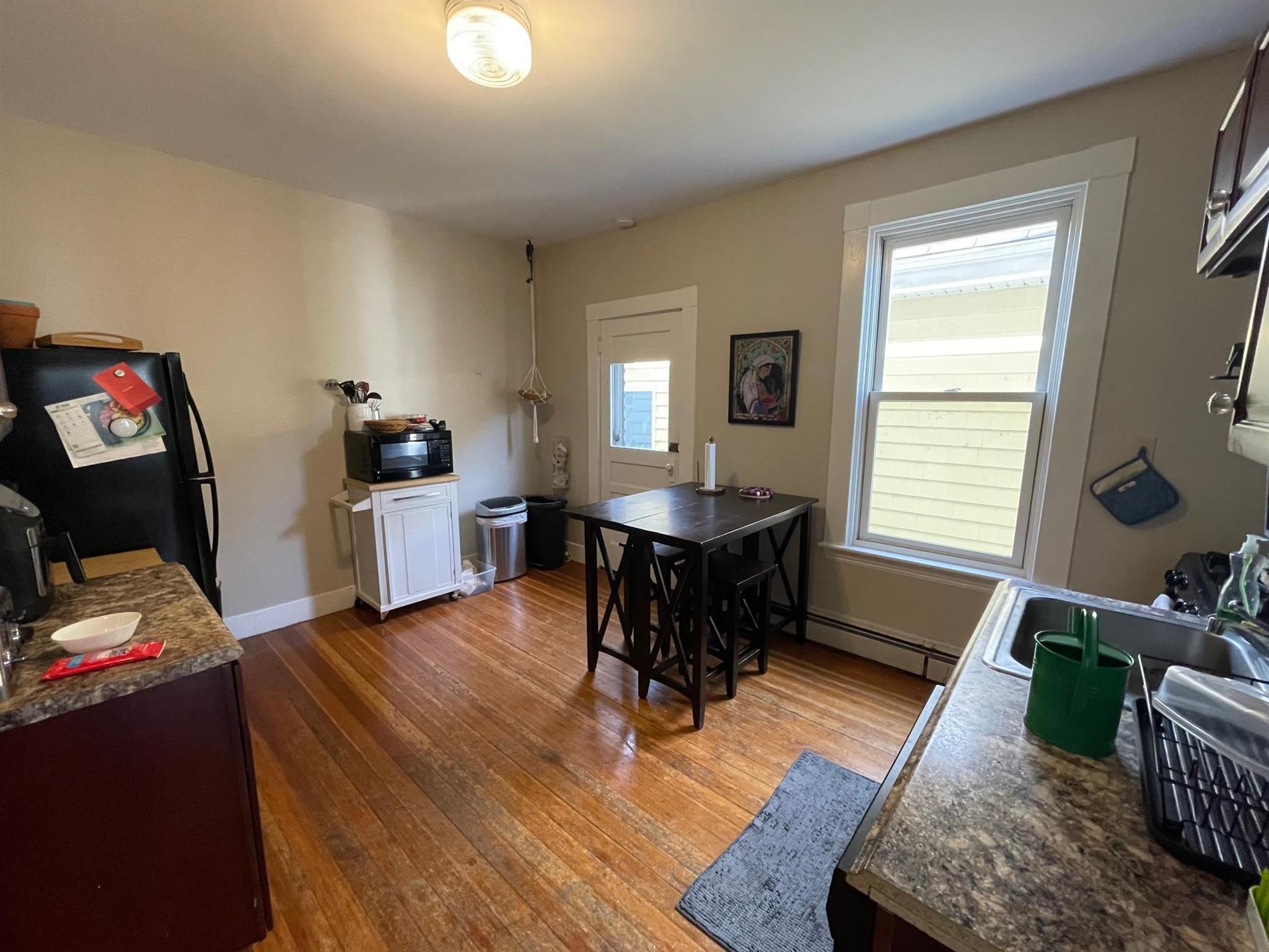 20 Park Ave, Davis Square