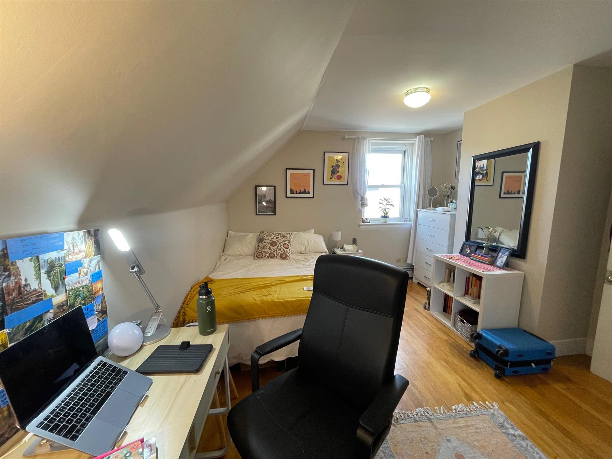 20 Park Ave, Davis Square