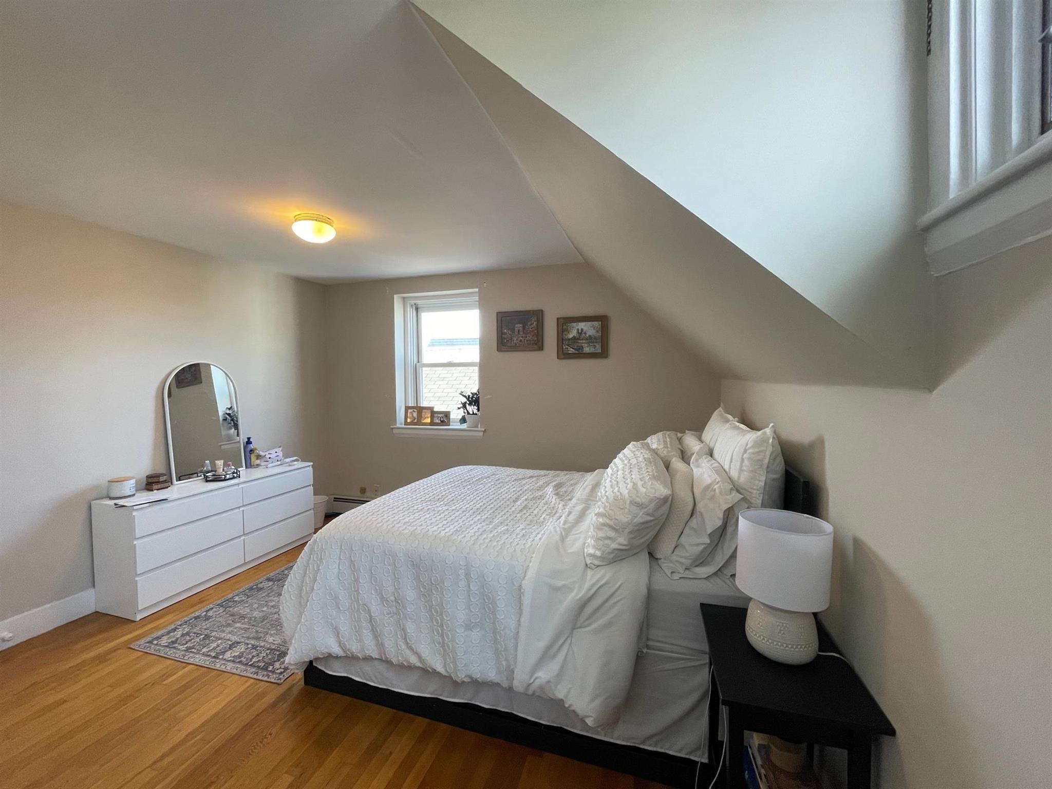 20 Park Ave, Davis Square