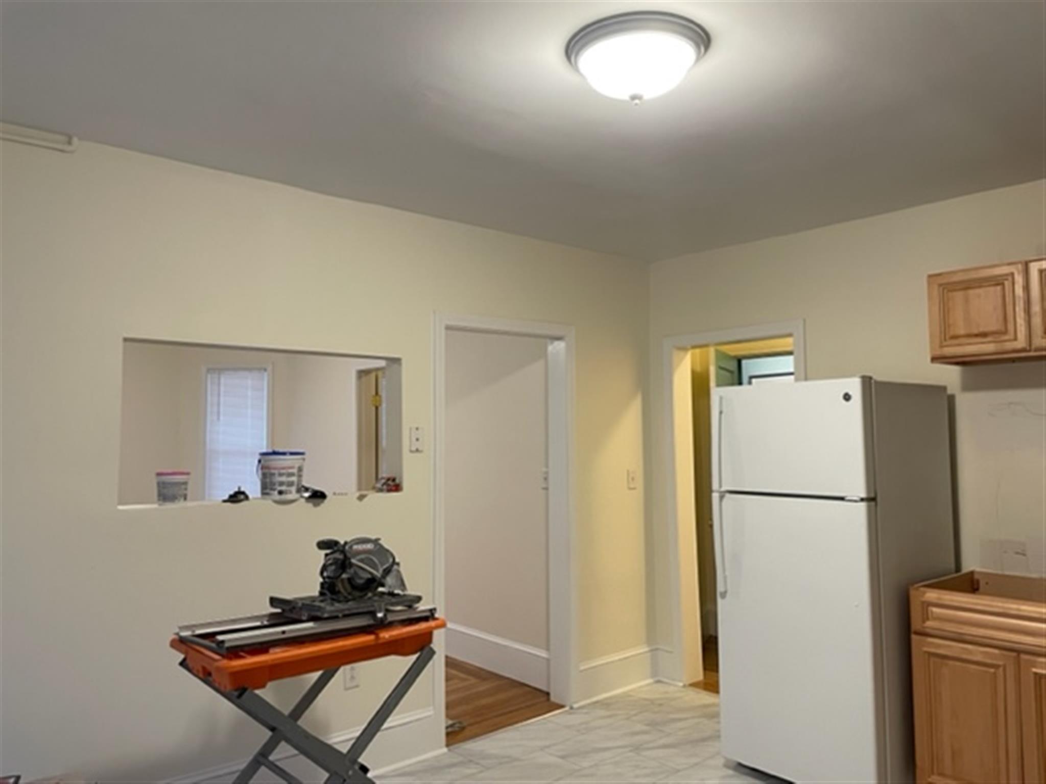 42 Linden Ave, Porter Square