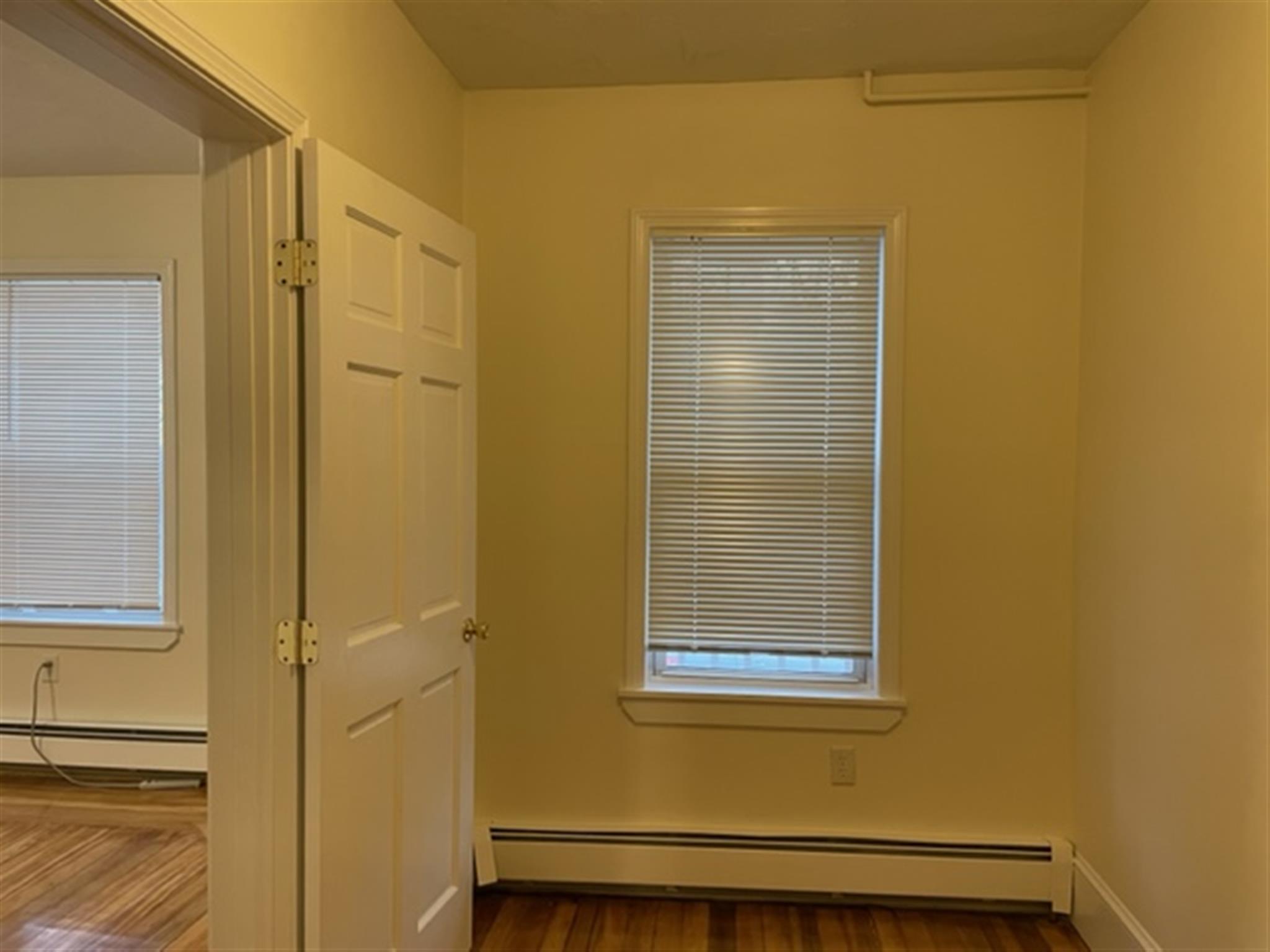 42 Linden Ave, Porter Square