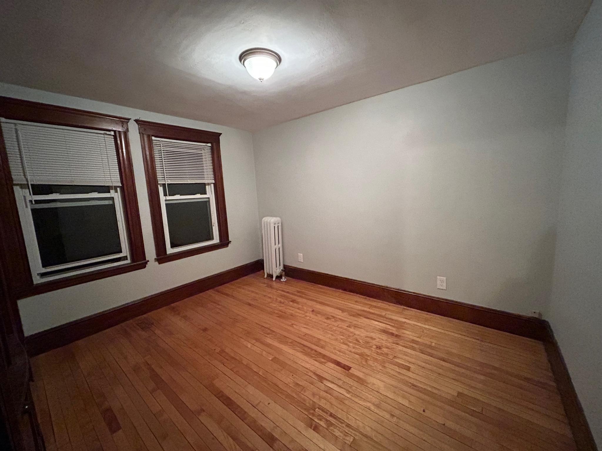 66 Thomas St, Medford