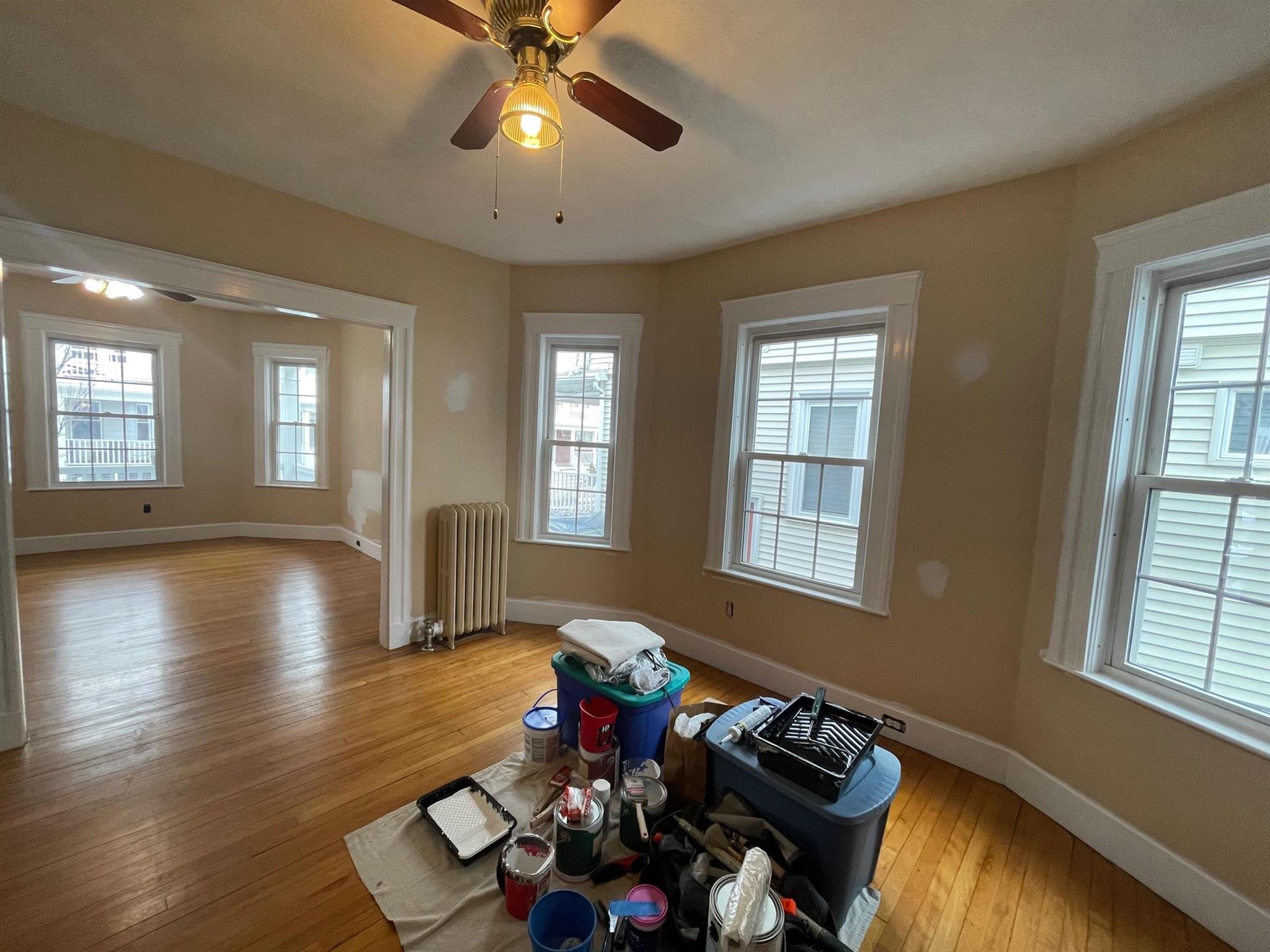 24 Stoughton St, Medford