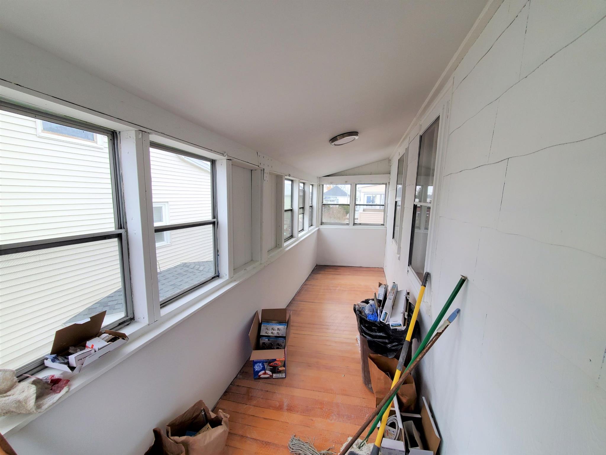 39 Albion St, Medford