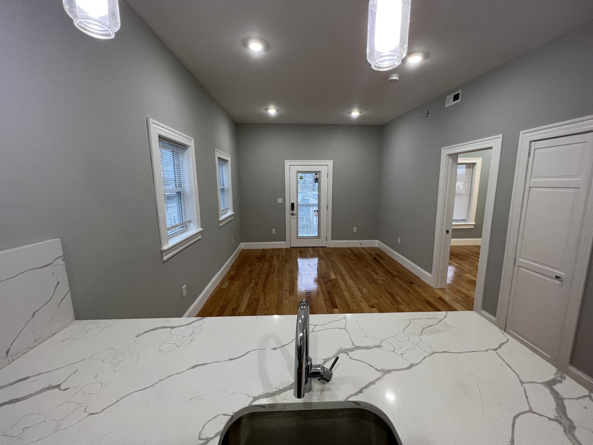 15 Harold St, Inman Square