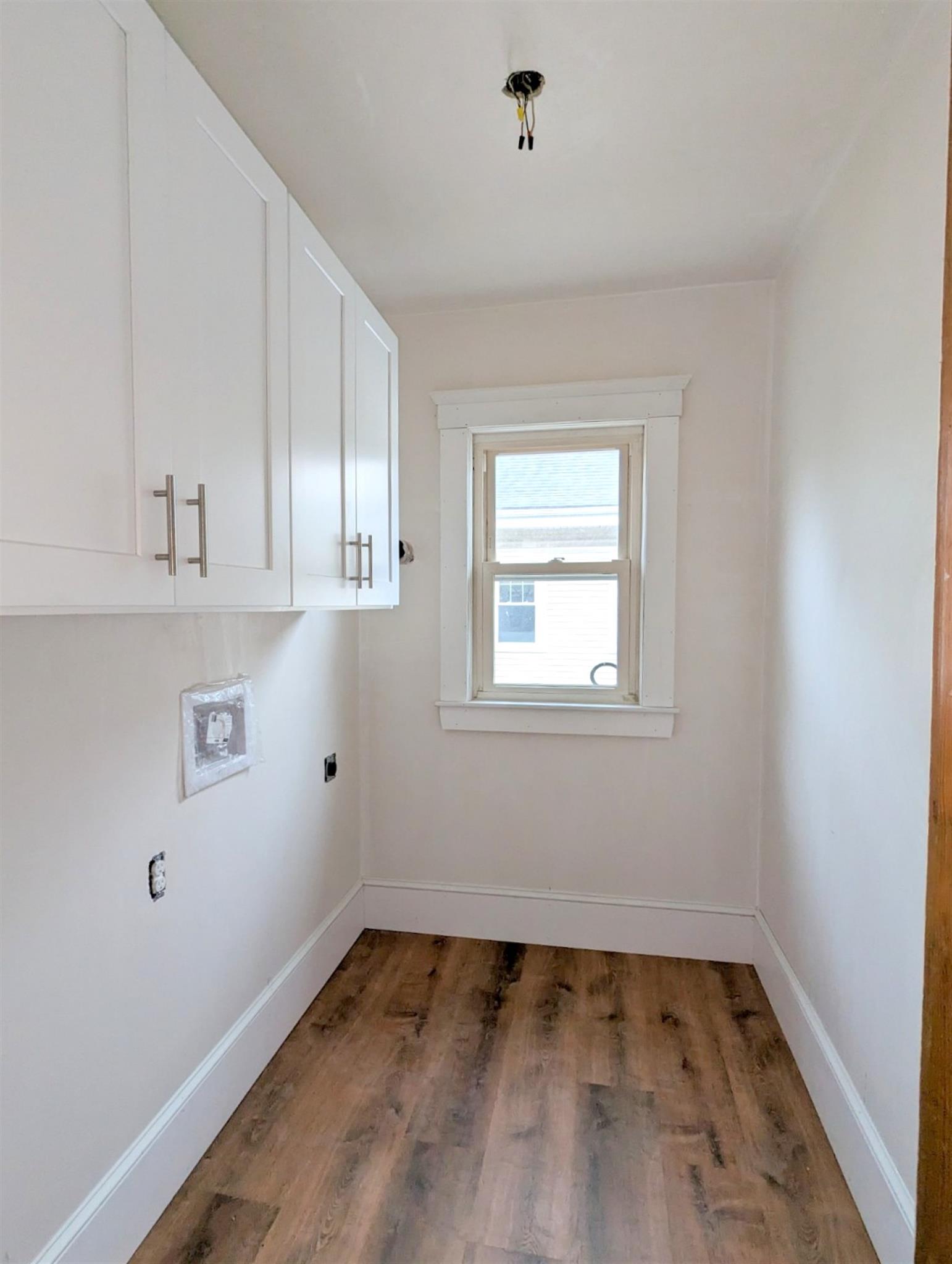 35 Trowbrige St, Arlington