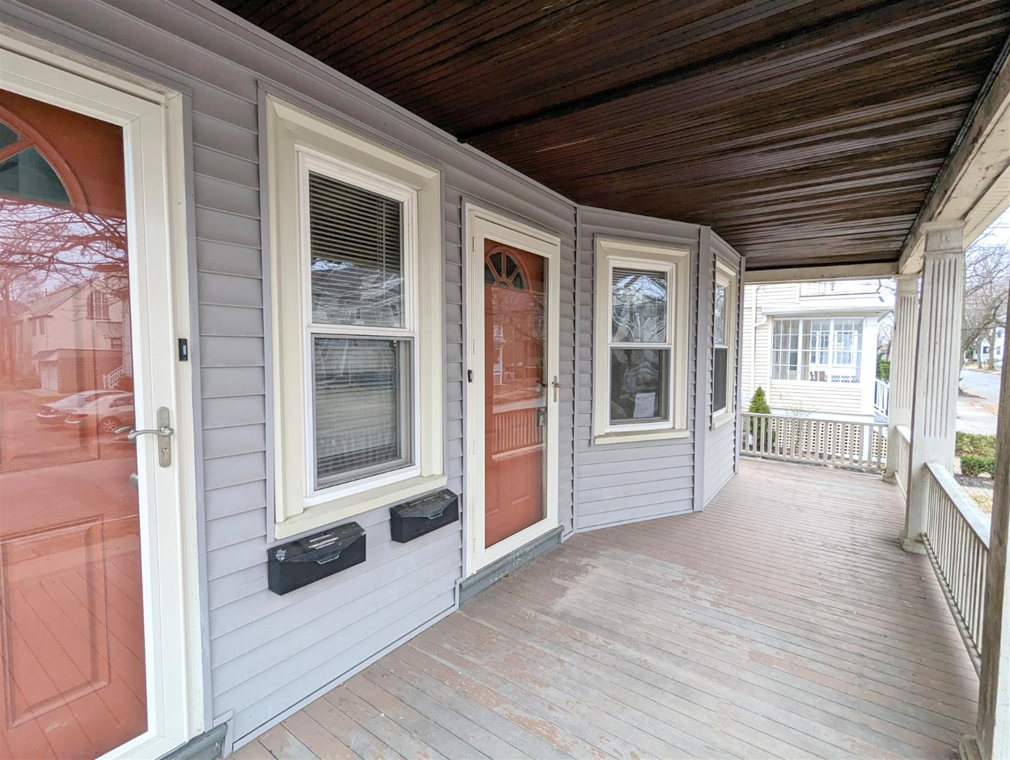 35 Trowbrige St, Arlington