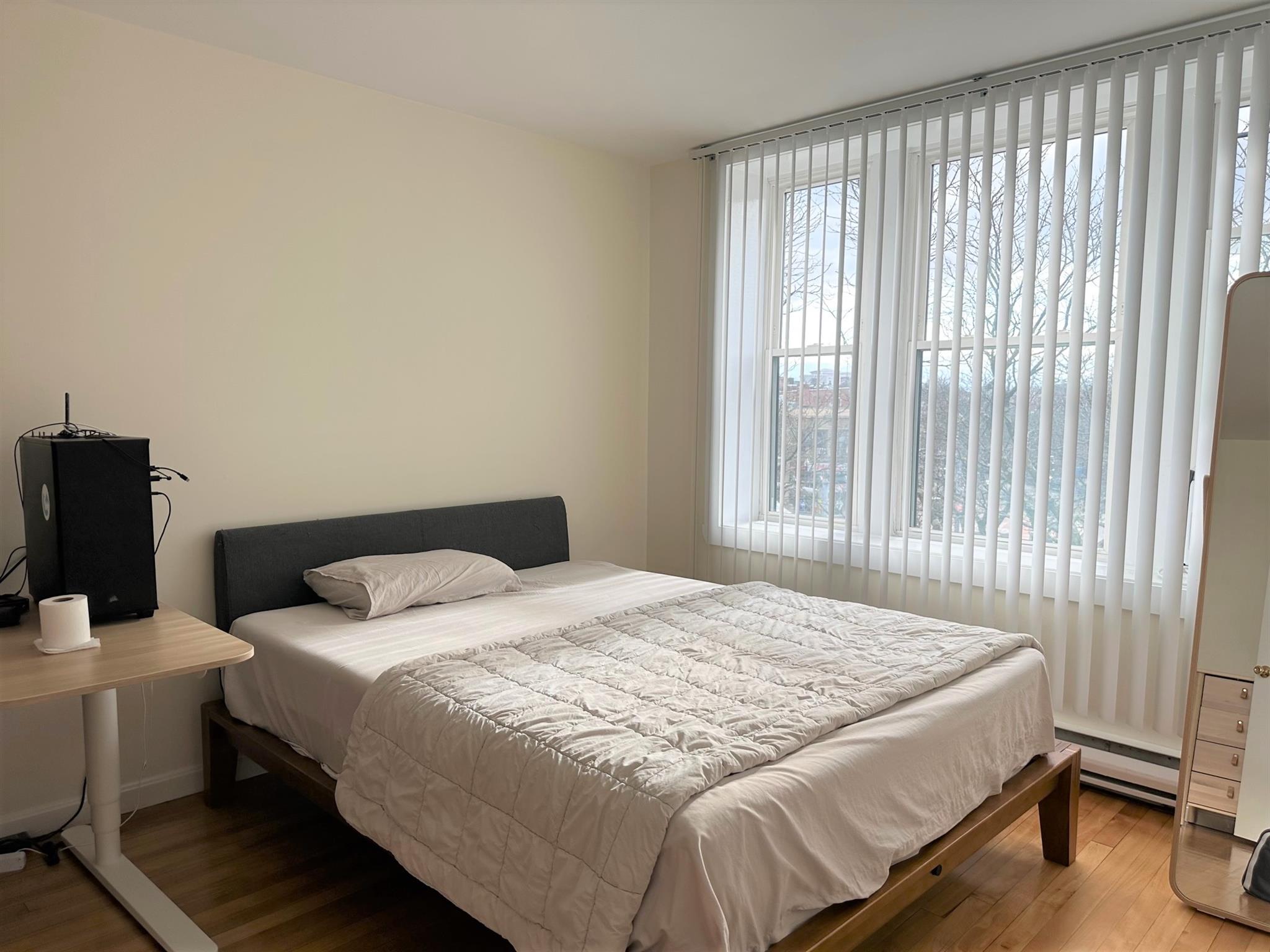 35 Davis Sq, Davis Square