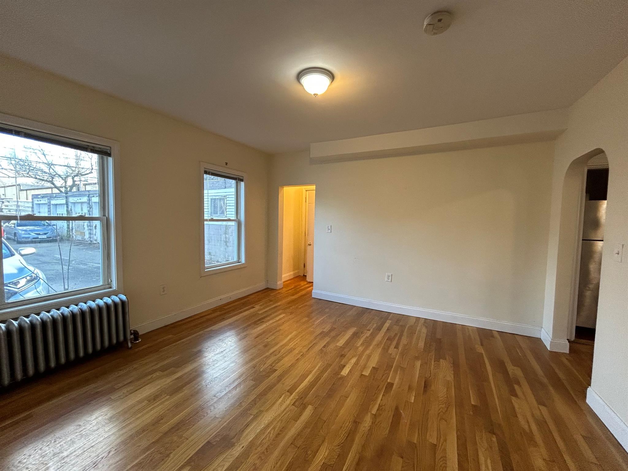 101 Alpine St, Magoun Square