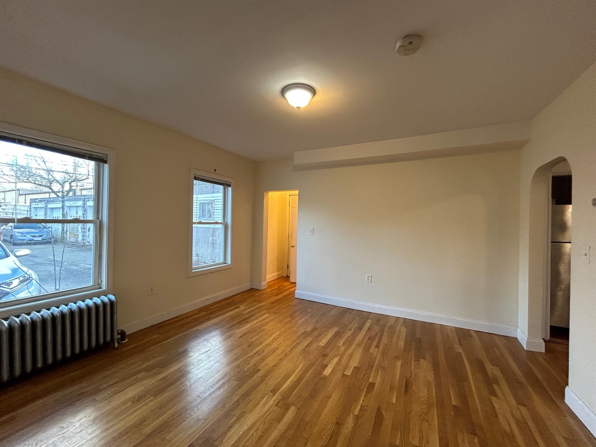 101 Alpine St, Magoun Square