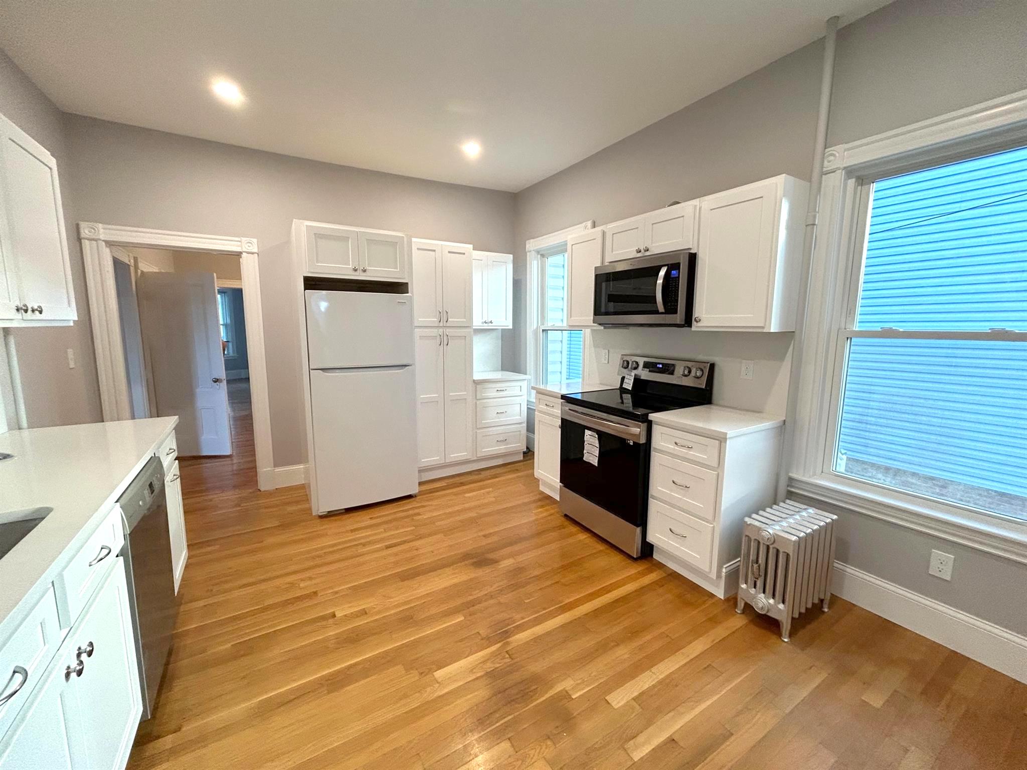 22 Bartlett St, Magoun Square