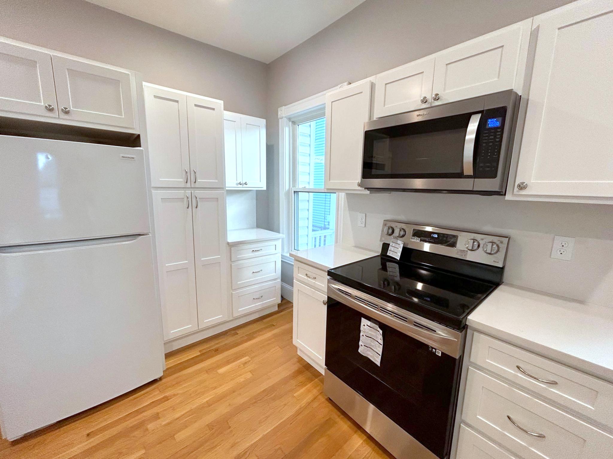 22 Bartlett St, Magoun Square