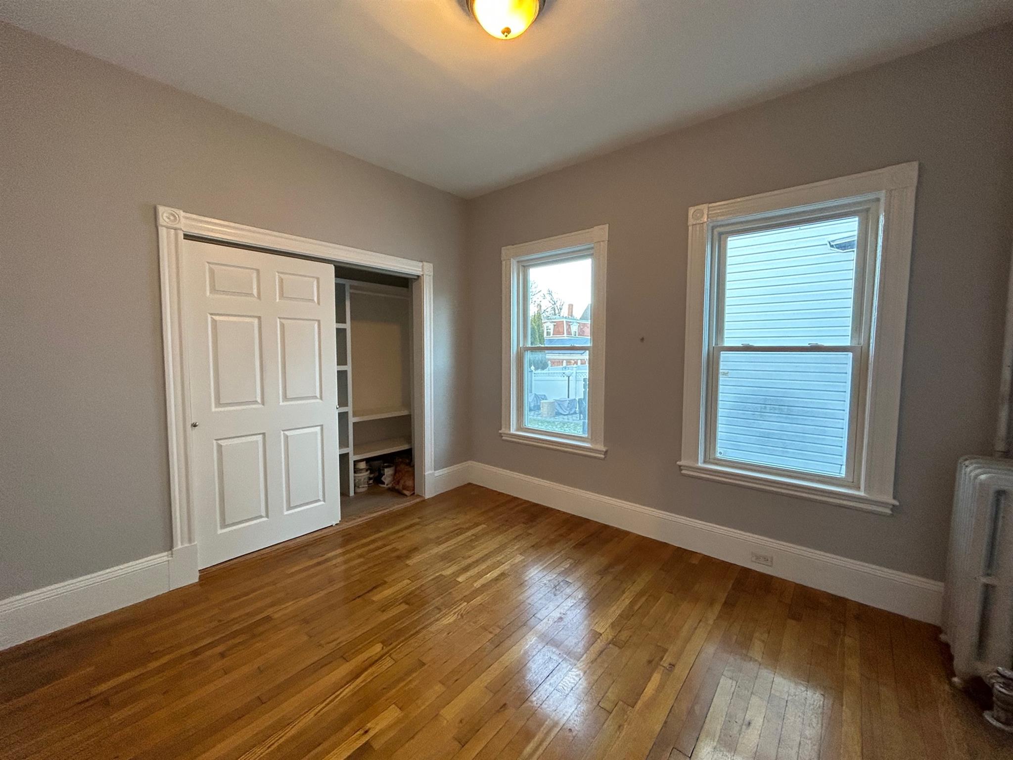 22 Bartlett St, Magoun Square