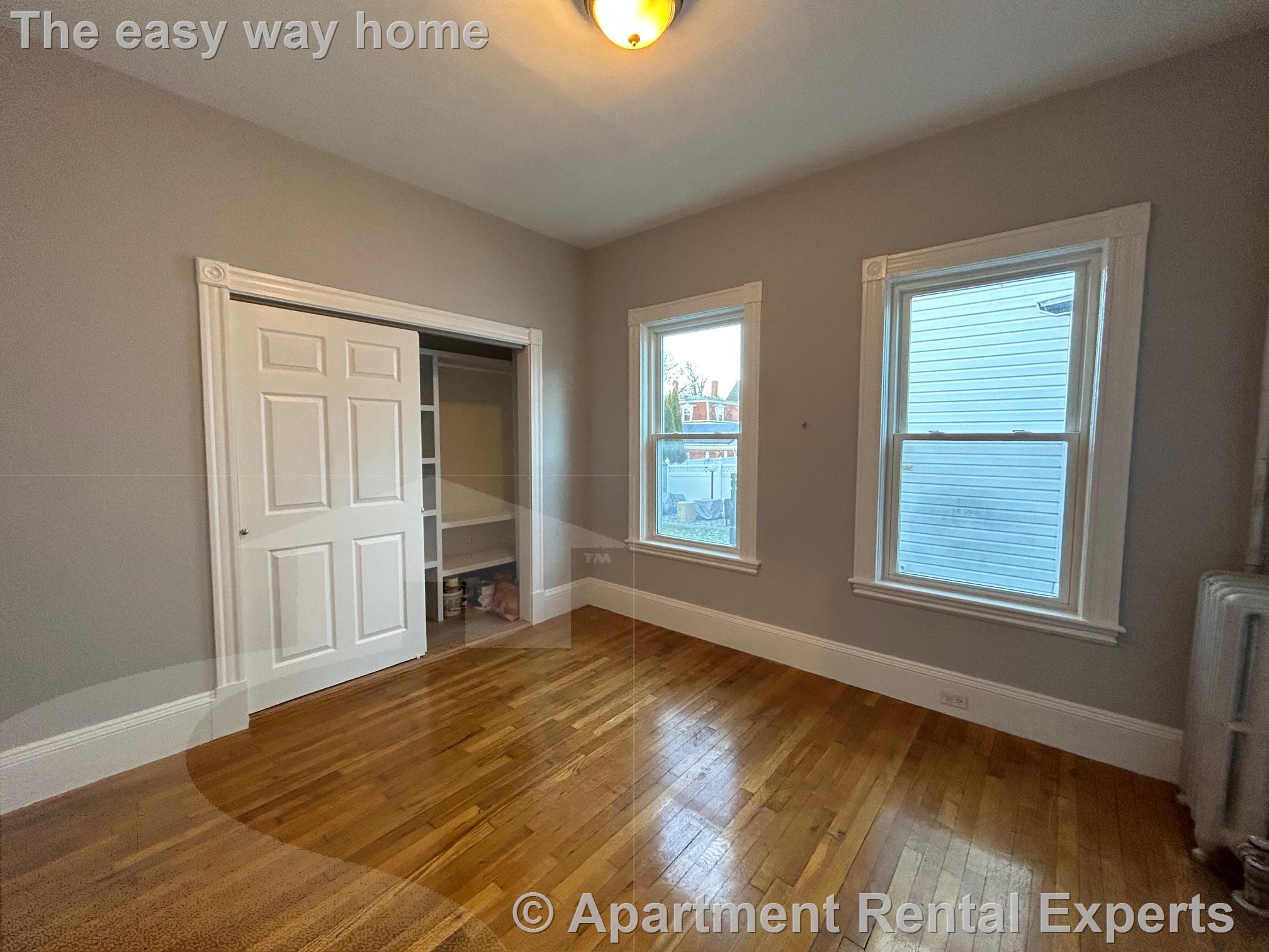 22 Bartlett, Winter Hill