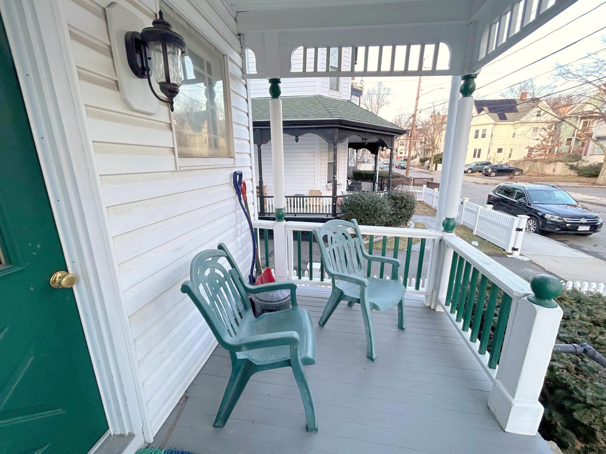 22 Bartlett St, Magoun Square