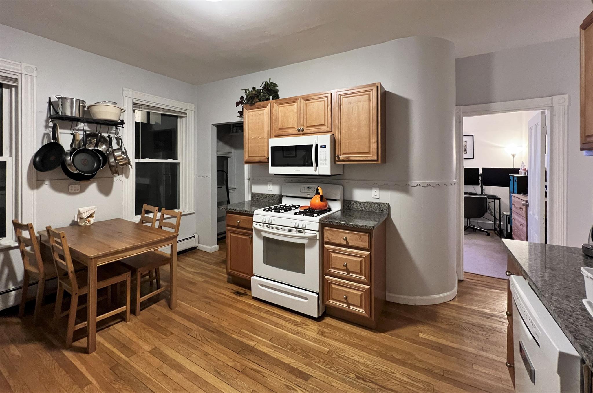 64 Beacon St, Inman Square