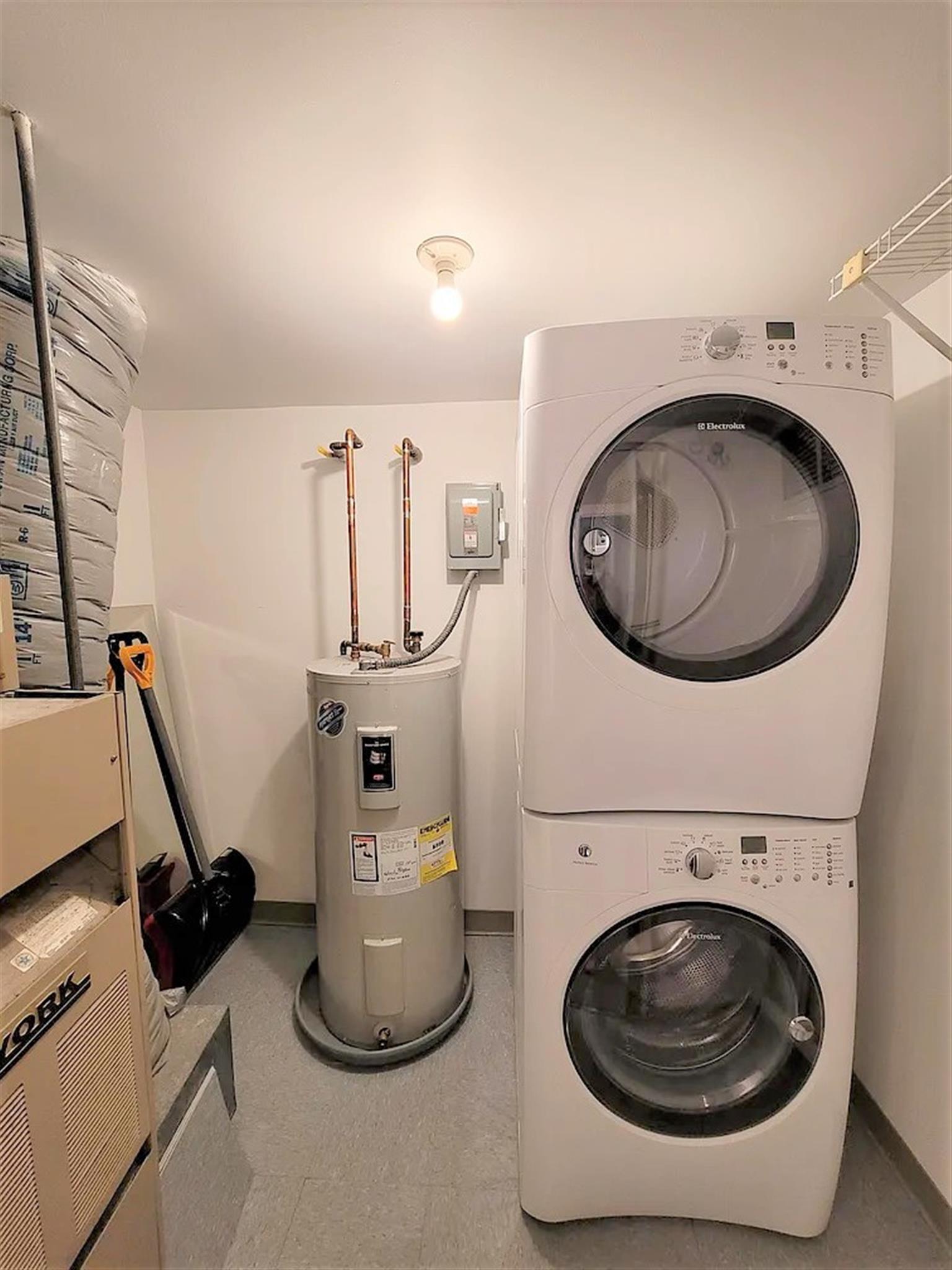 218 Thorndike St, East Cambridge