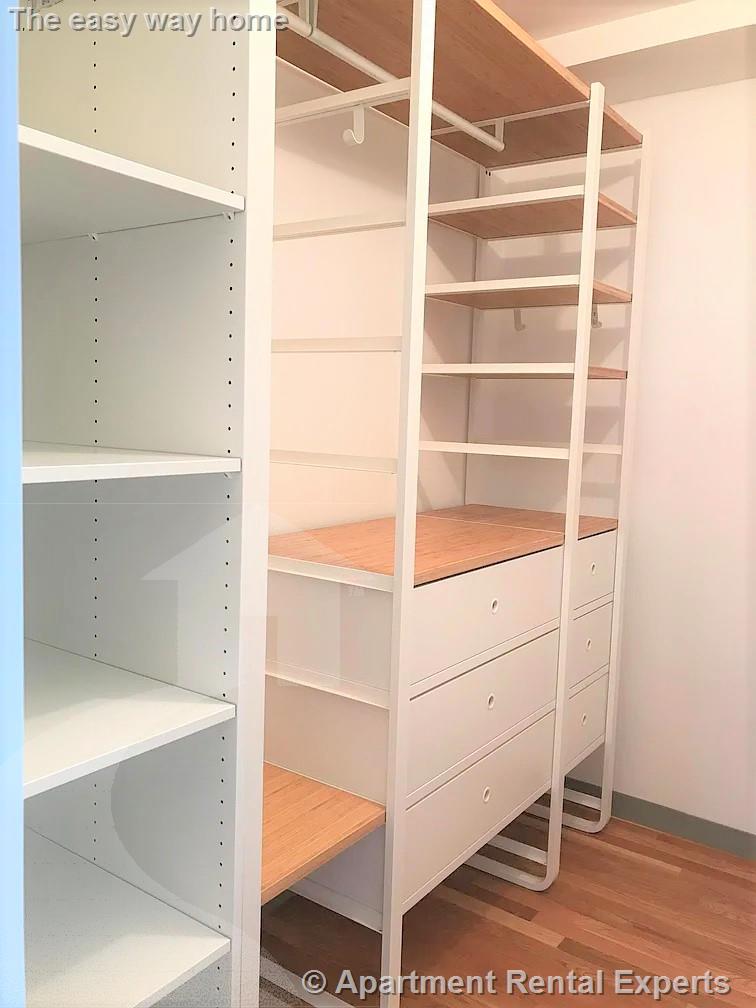 218 Thorndike, East Cambridge