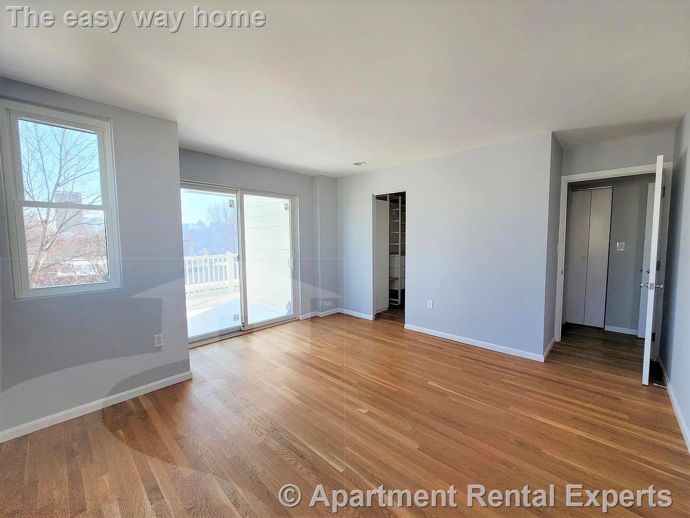 218 Thorndike, East Cambridge