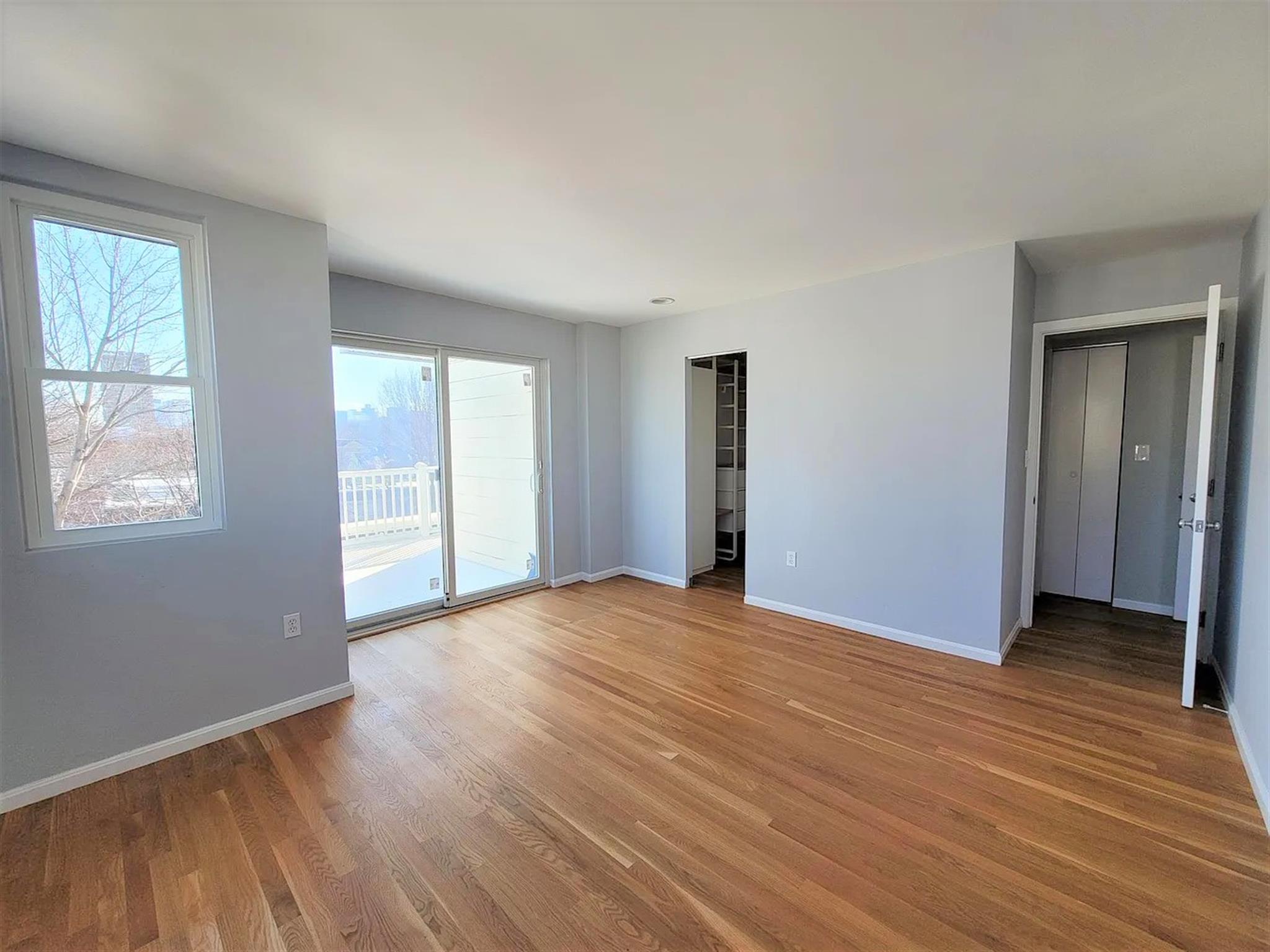 218 Thorndike St, East Cambridge