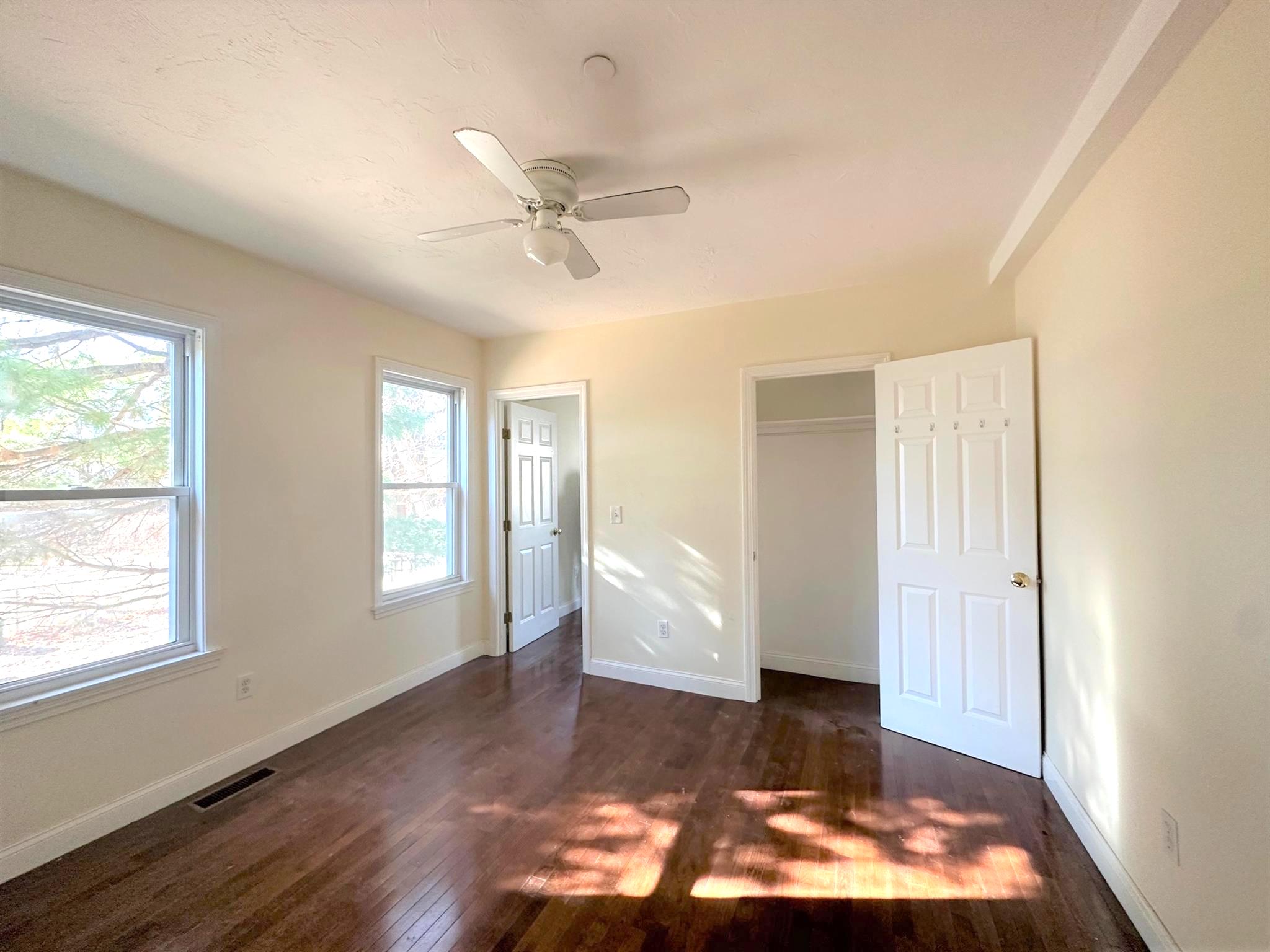 66 Paris St, Medford