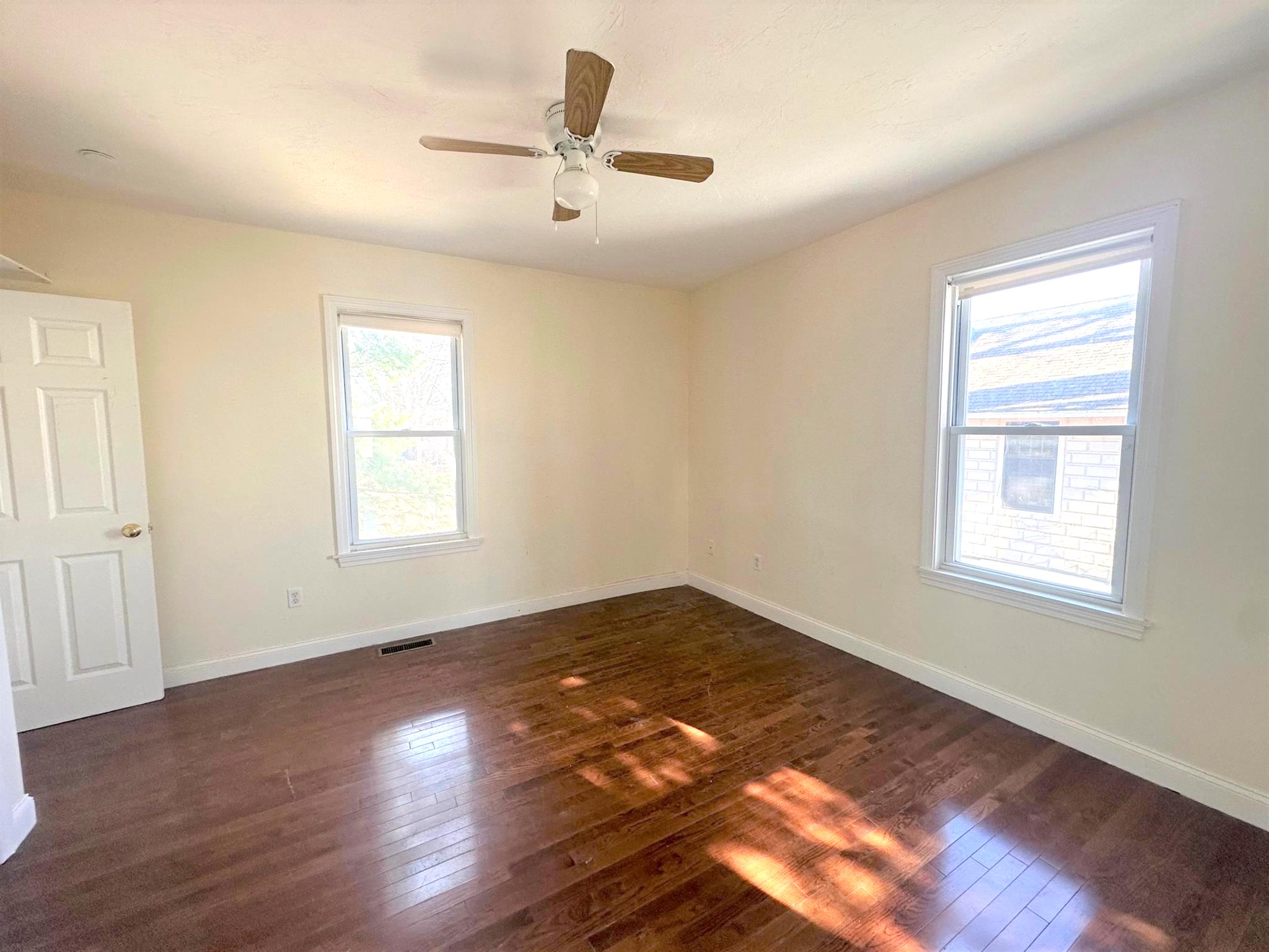 66 Paris St, Medford