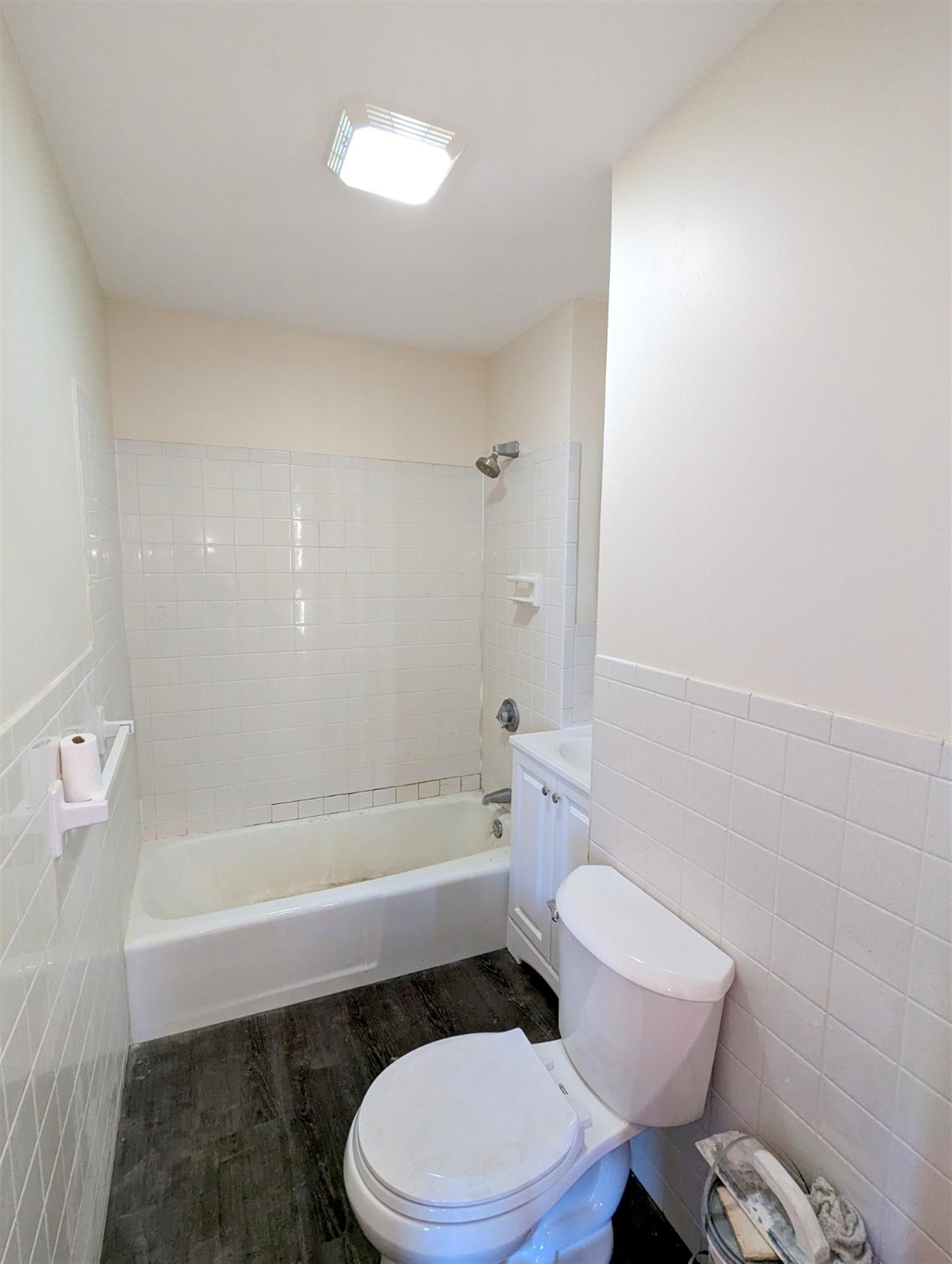 19 Cameron Ave, Davis Square