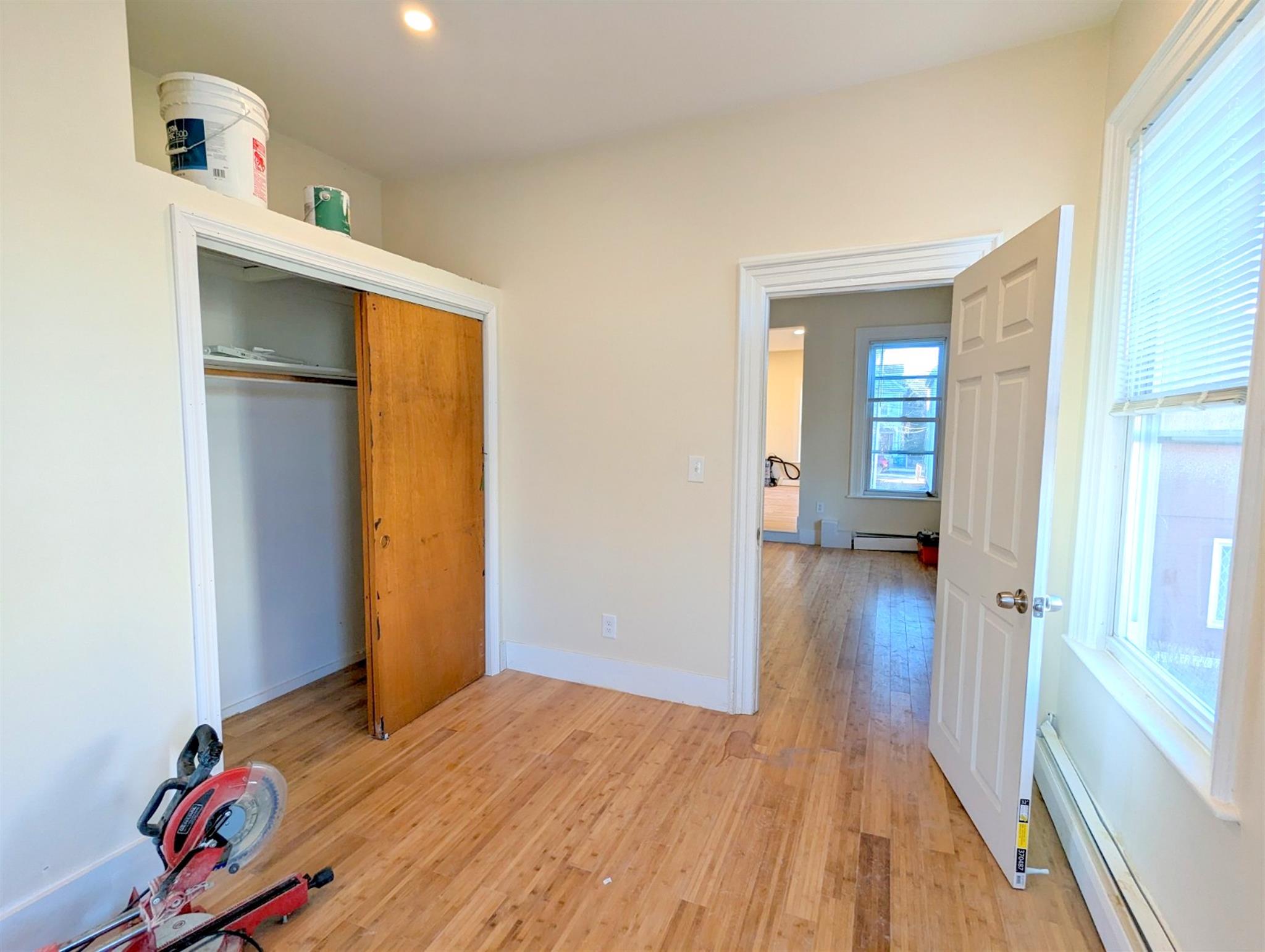 19 Cameron Ave, Davis Square