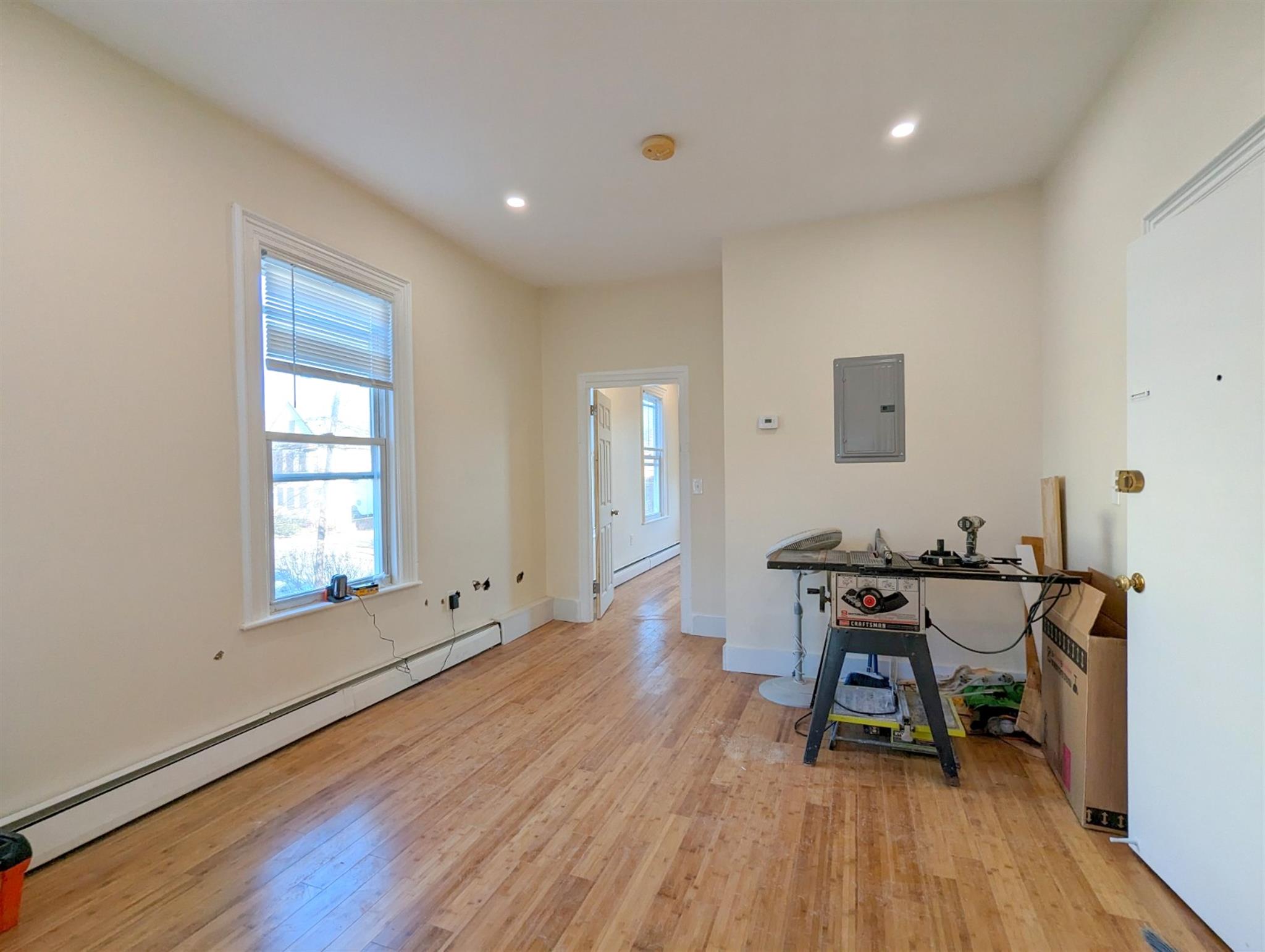 19 Cameron Ave, Davis Square