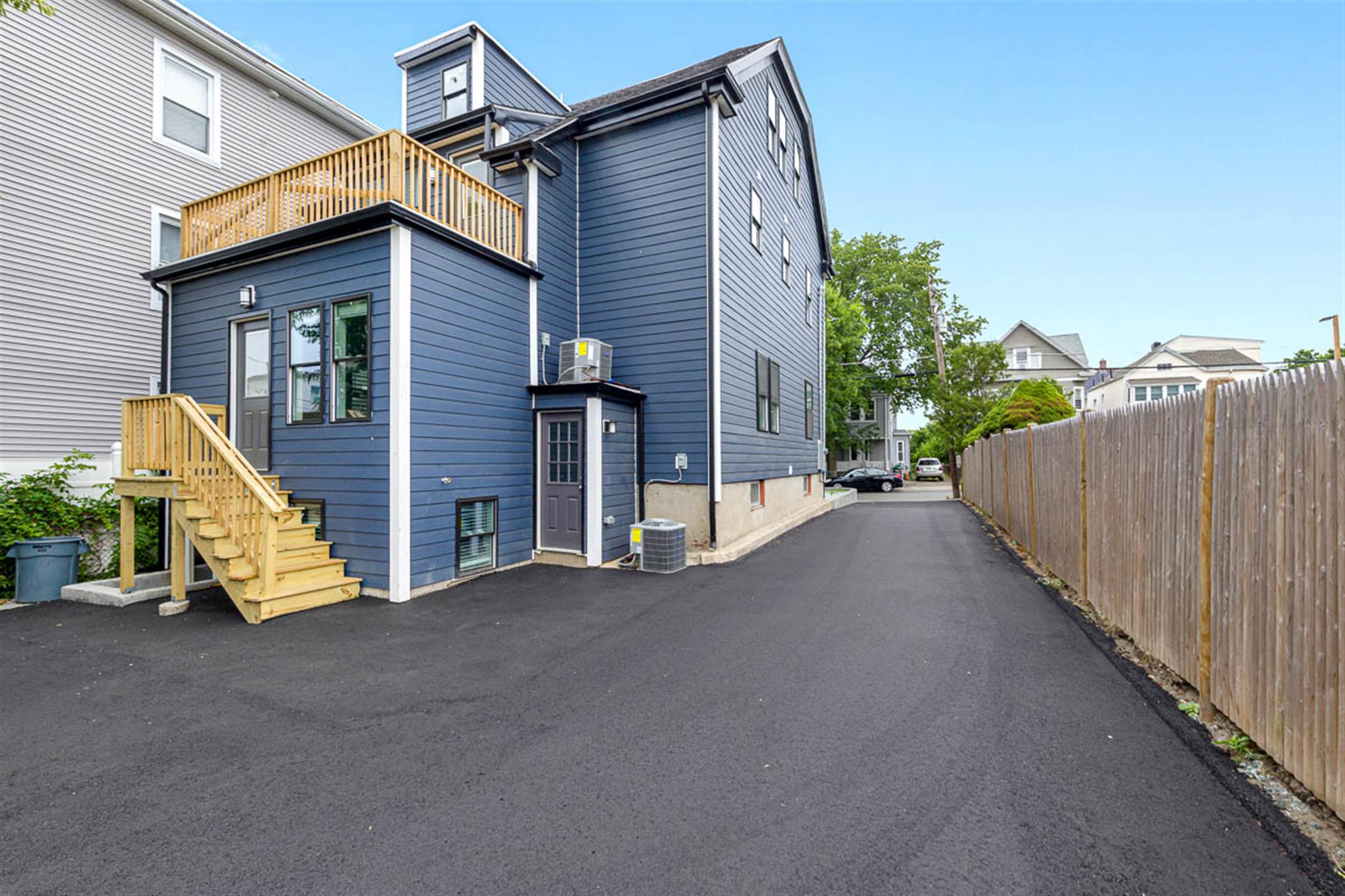 77 Winchester St, Tufts University