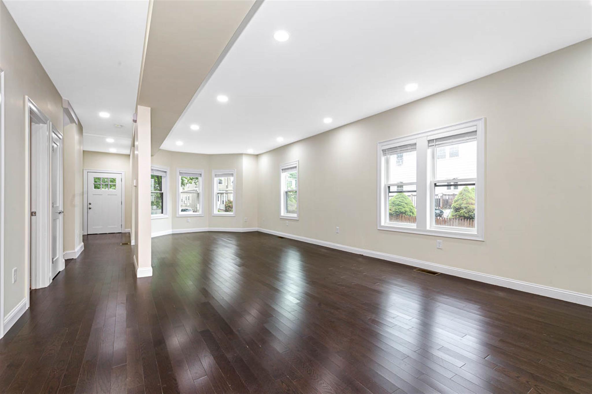 77 Winchester St, Tufts University