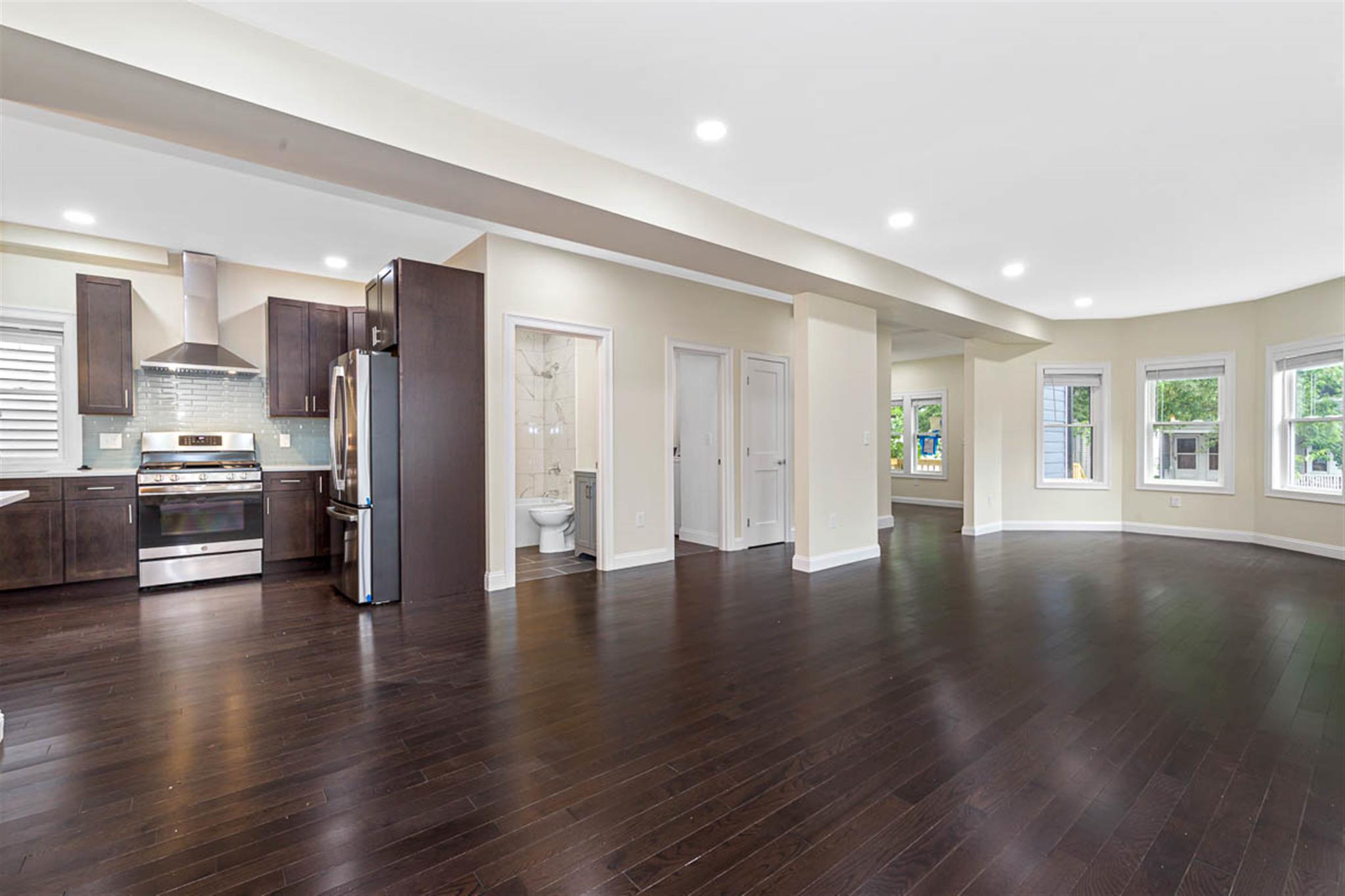 77 Winchester St, Tufts University