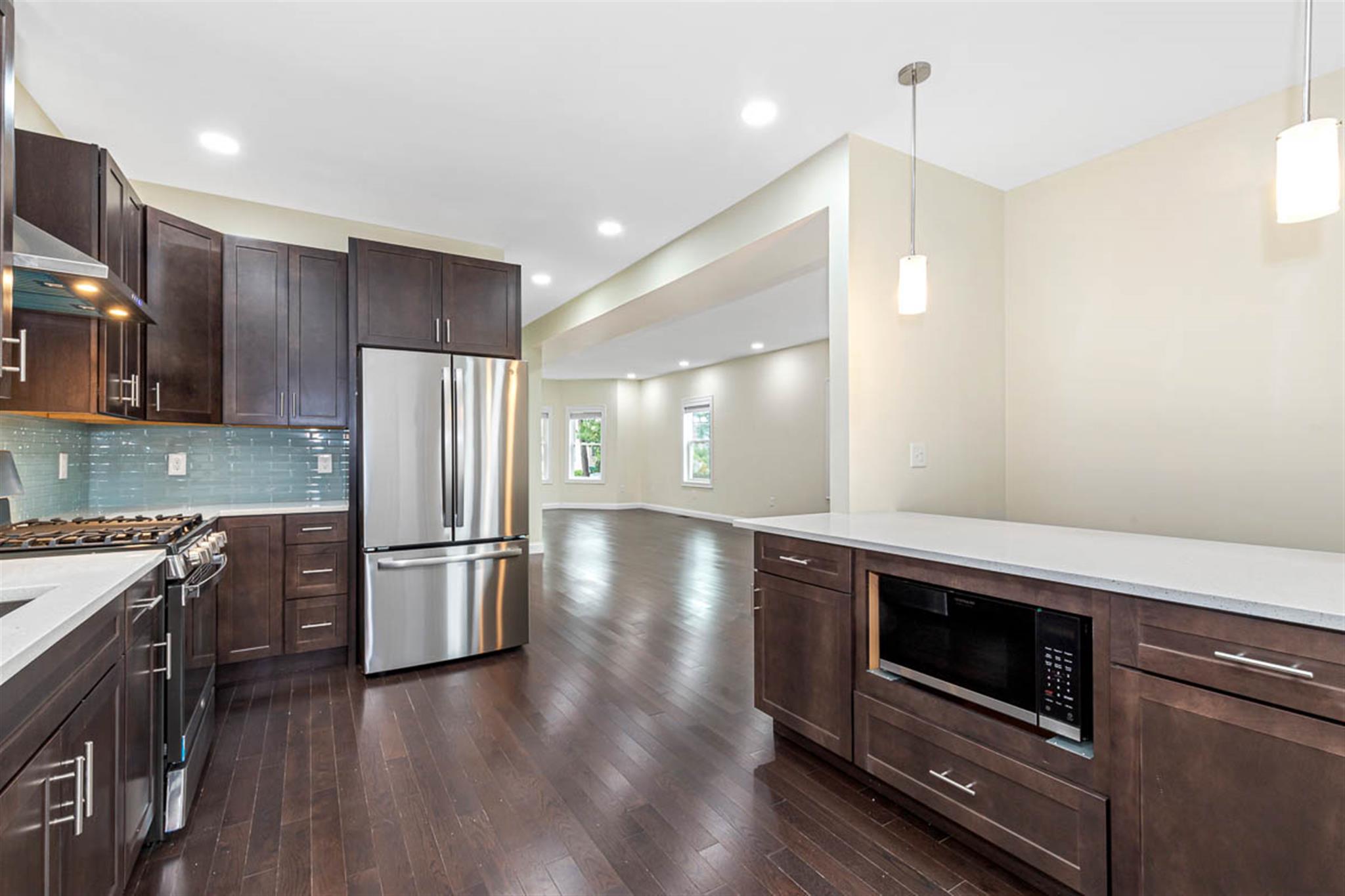 77 Winchester St, Tufts University