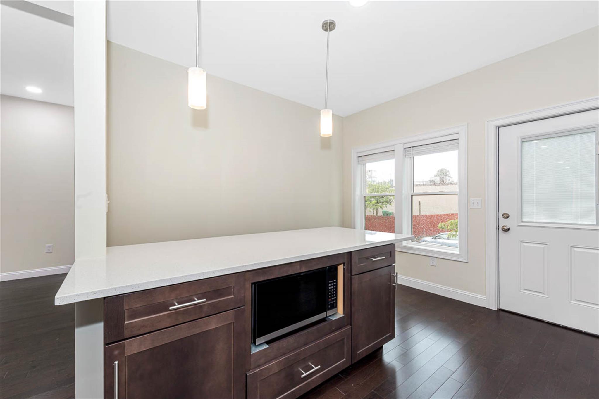 77 Winchester St, Tufts University