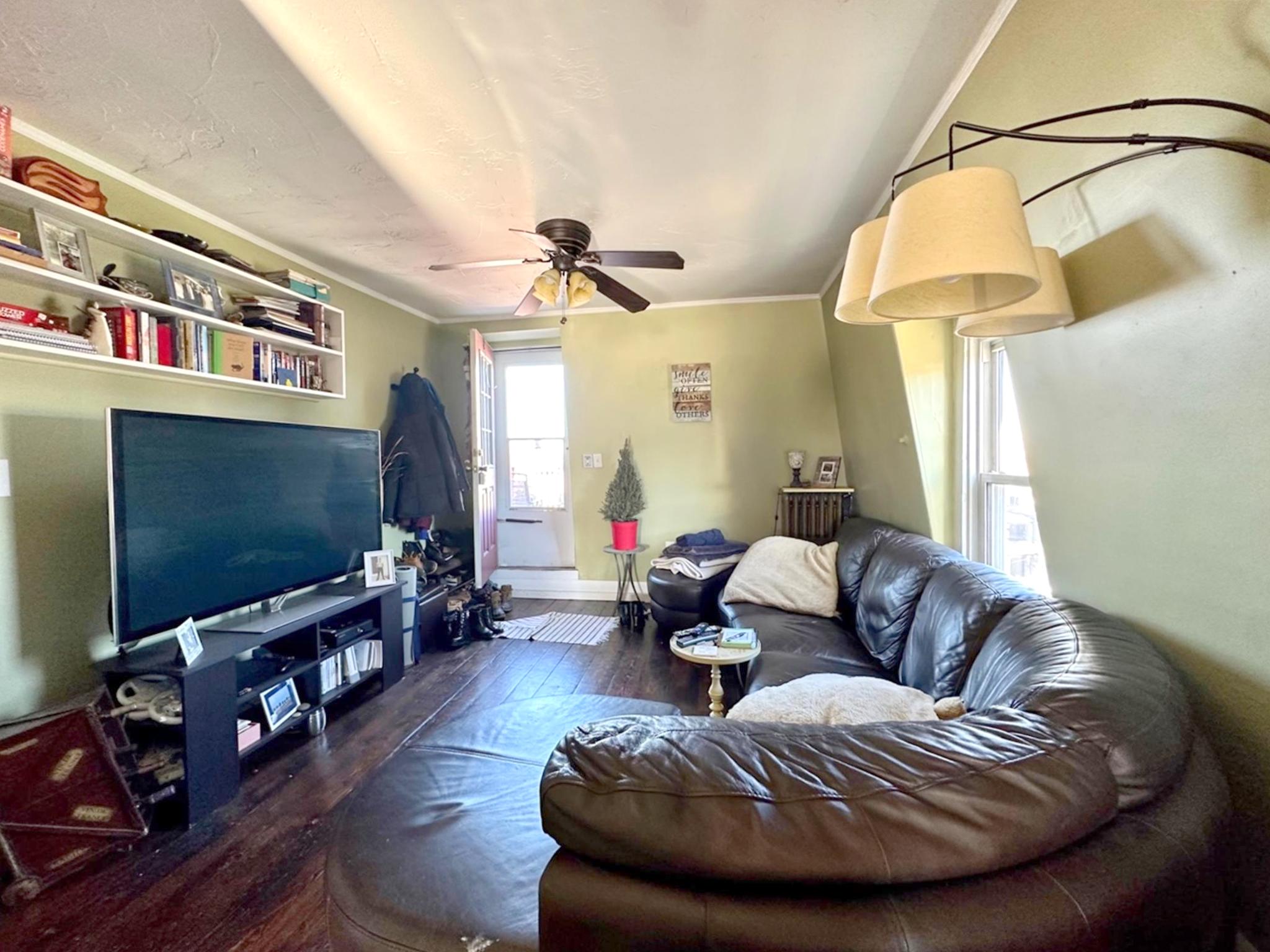 145 Highland Ave, Gilman Square