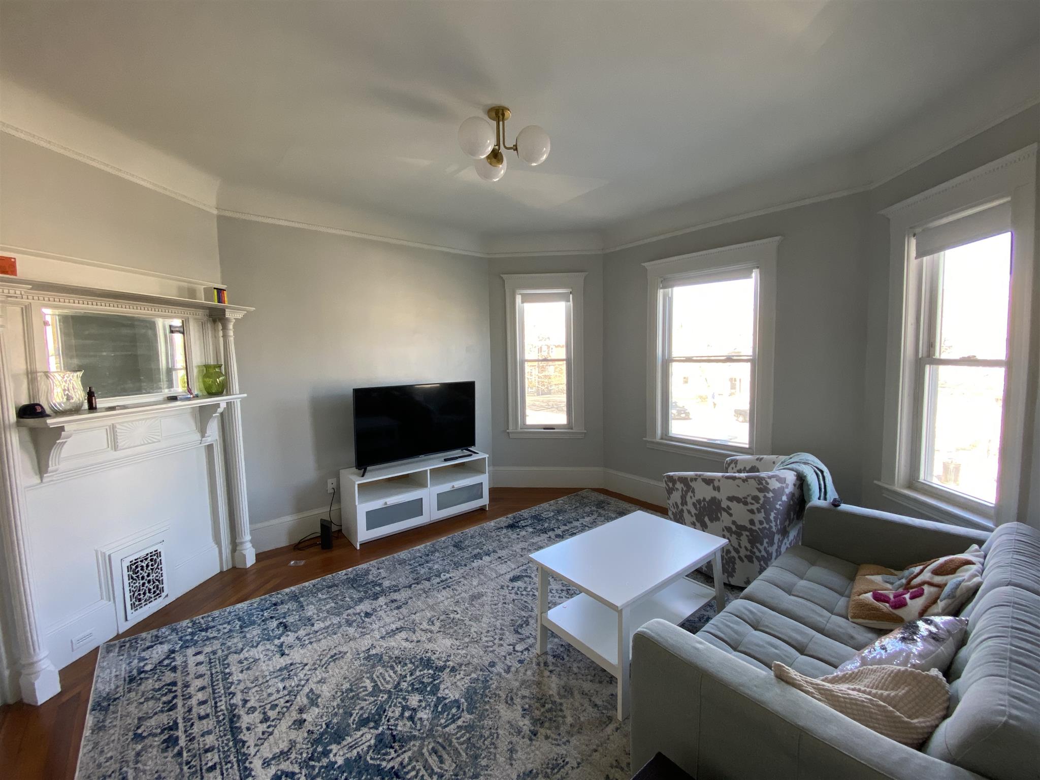 750 Broadway, Davis Square