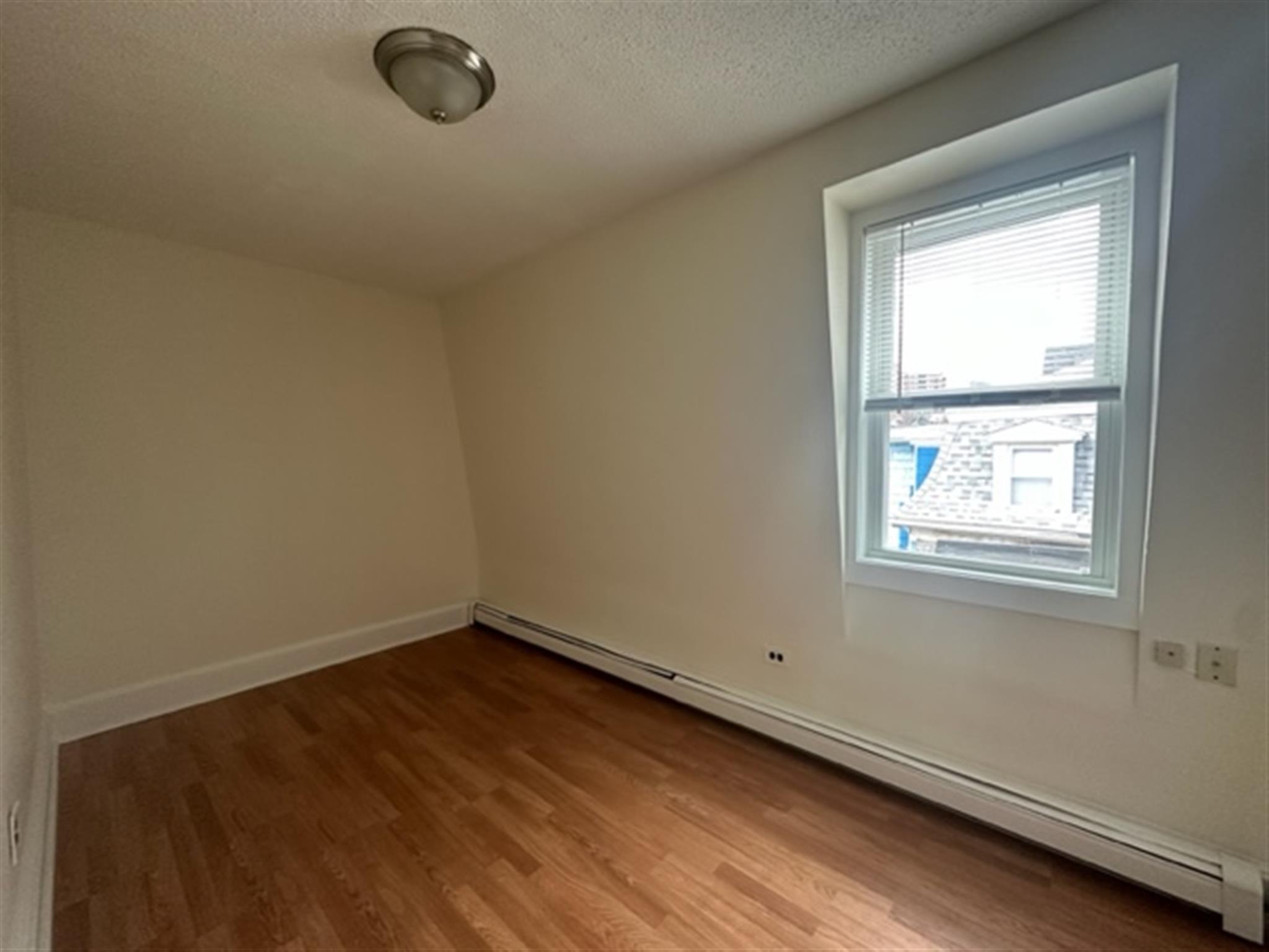 10 Gilman St, East Somerville