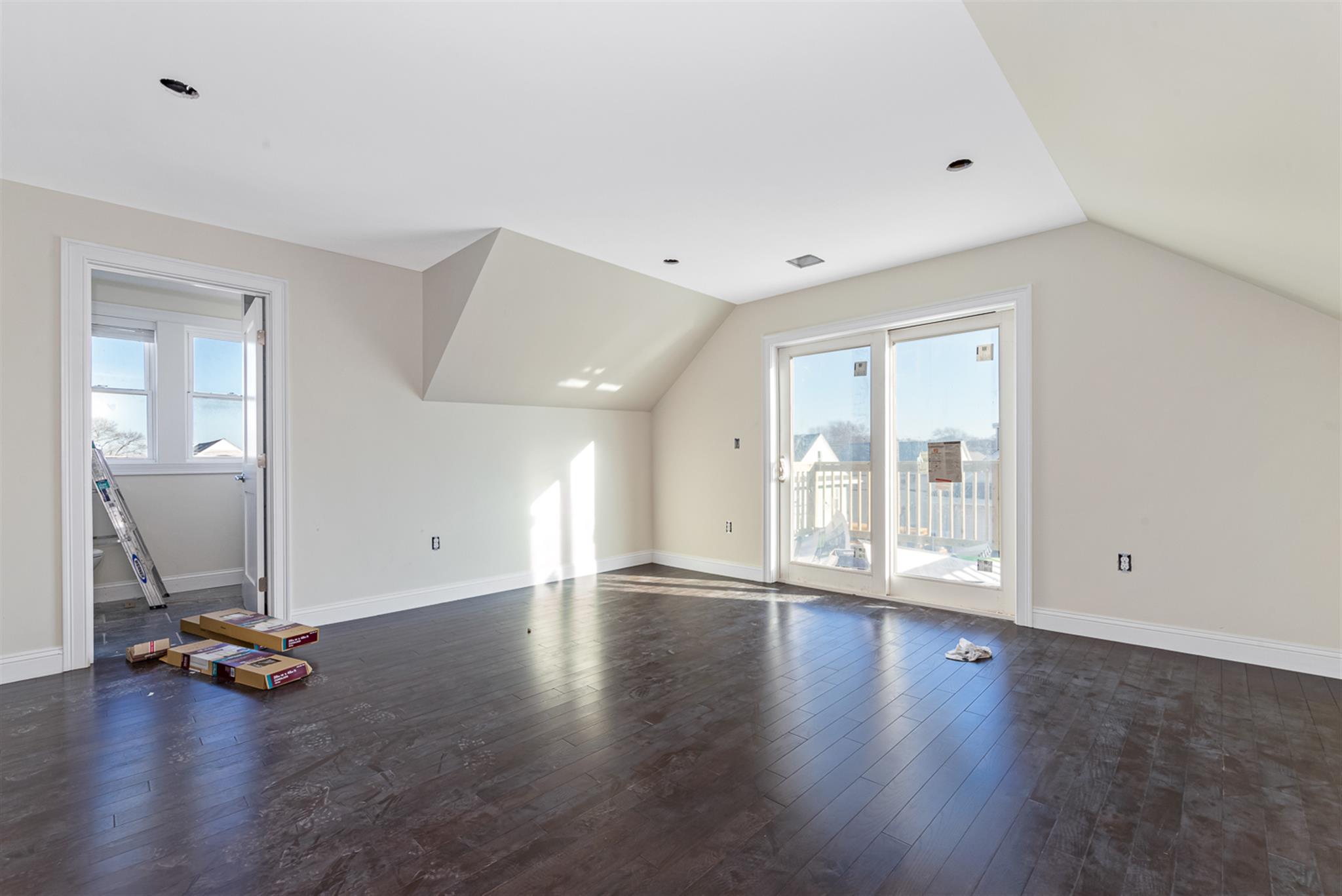 43 Wright Ave, Medford