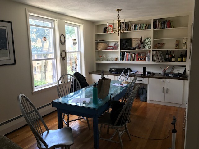 312 Tappan St, Washington Square