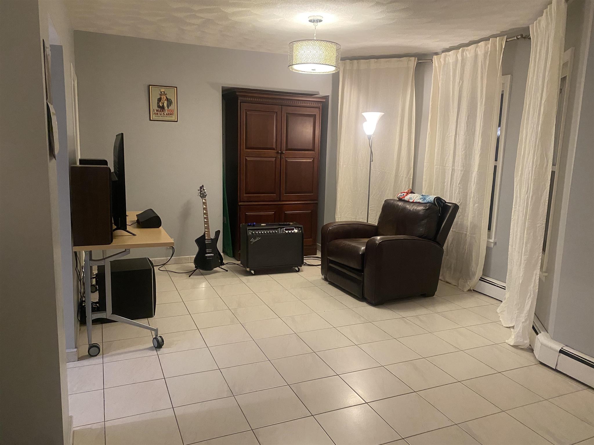 66 Paris St, Medford