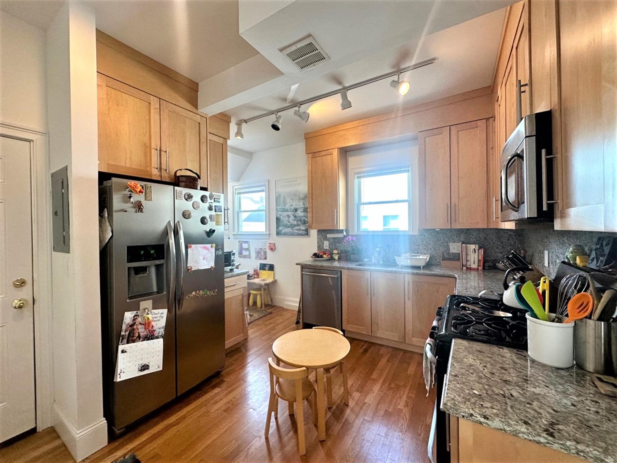 20 Concord Ave, Inman Square