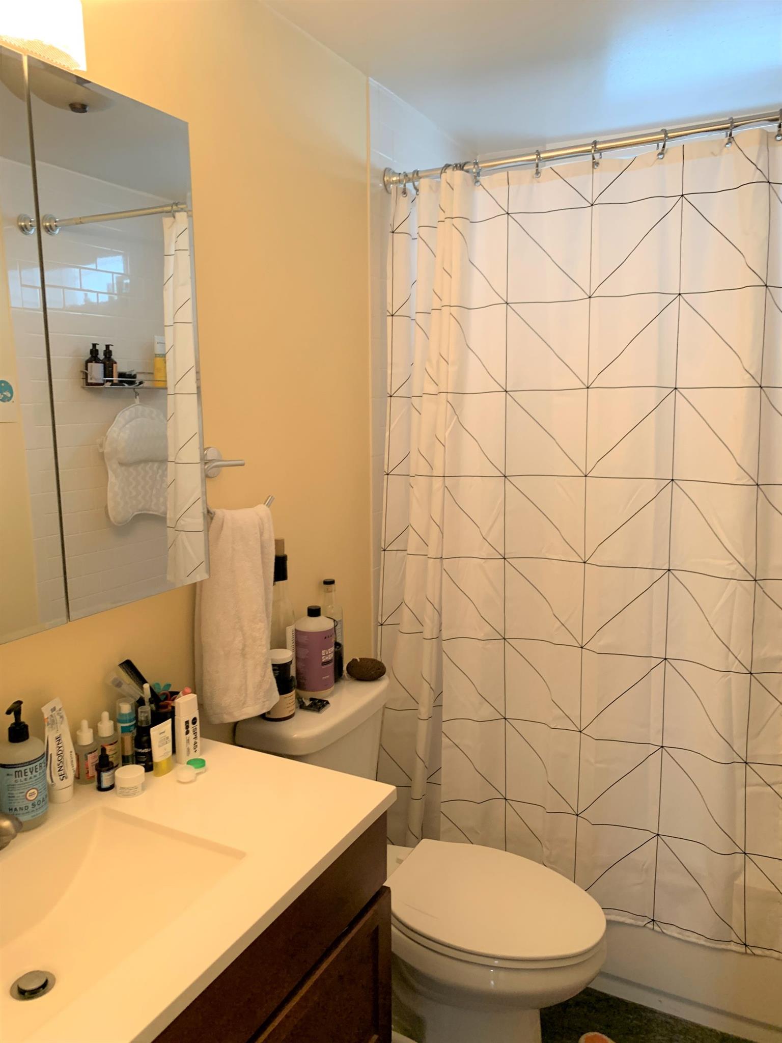 10 Jay St, Davis Square