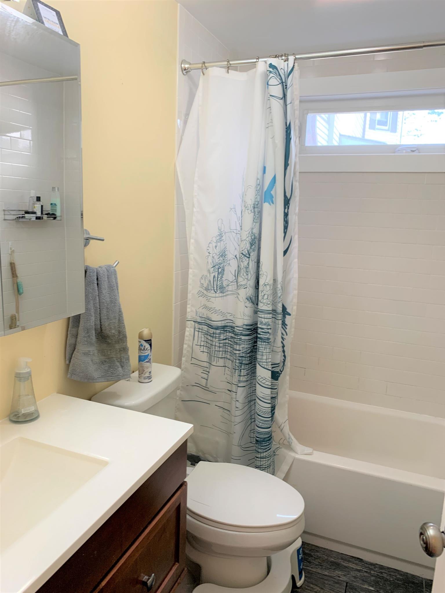 10 Jay St, Davis Square