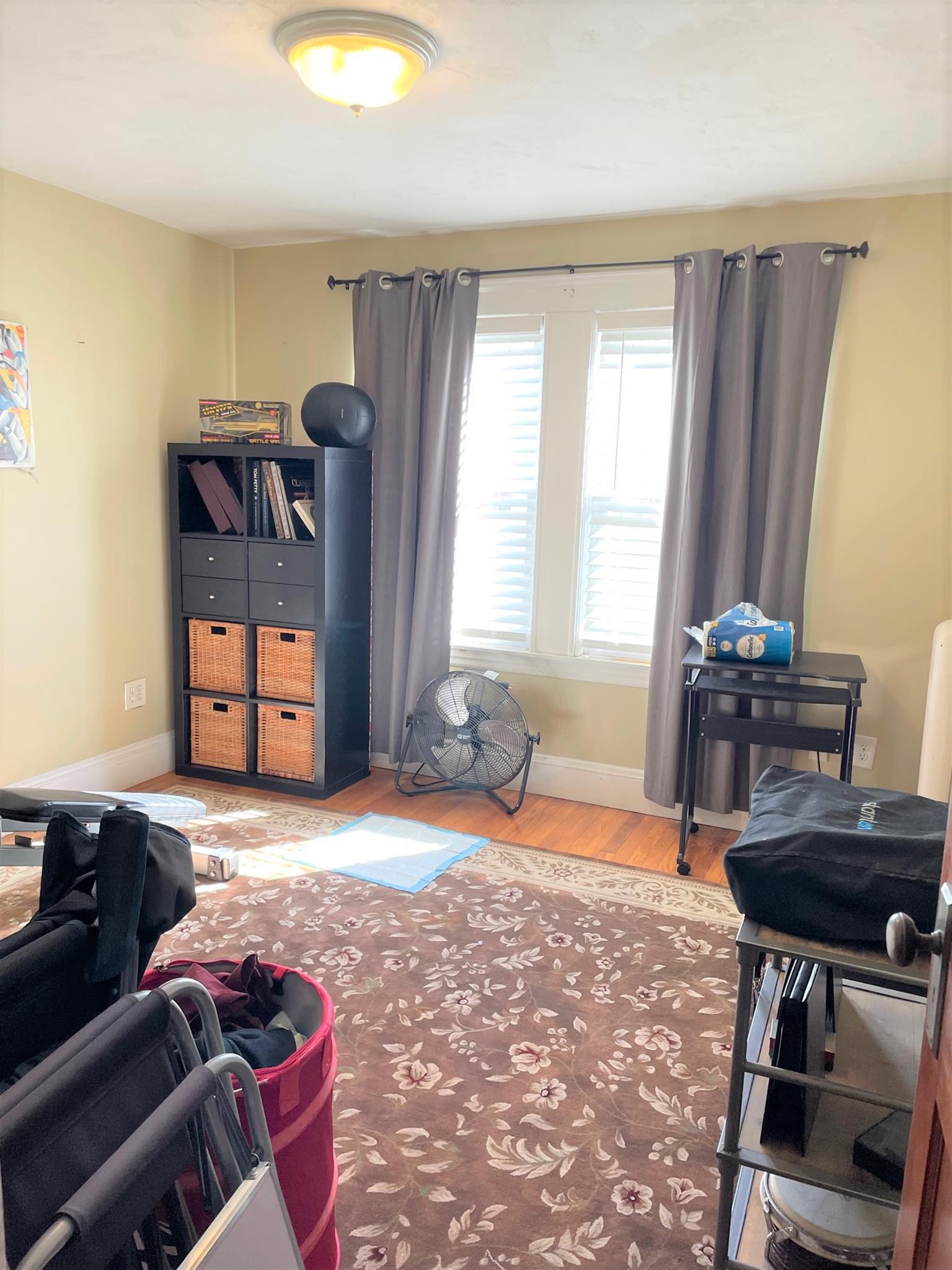 7 Doble Ave, Medford